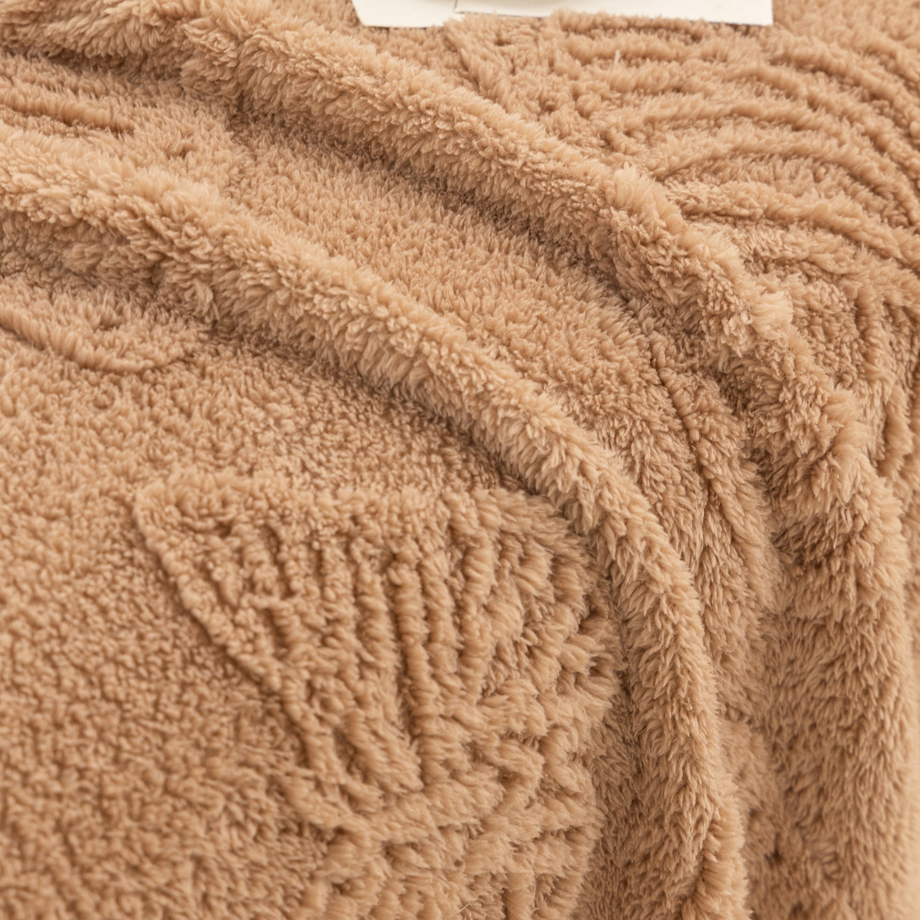 Luxury 3D Butterfly Jacquard Sofa Throw Blanket, Ultra-Soft Plush Fleece Couch Cover - Image 7