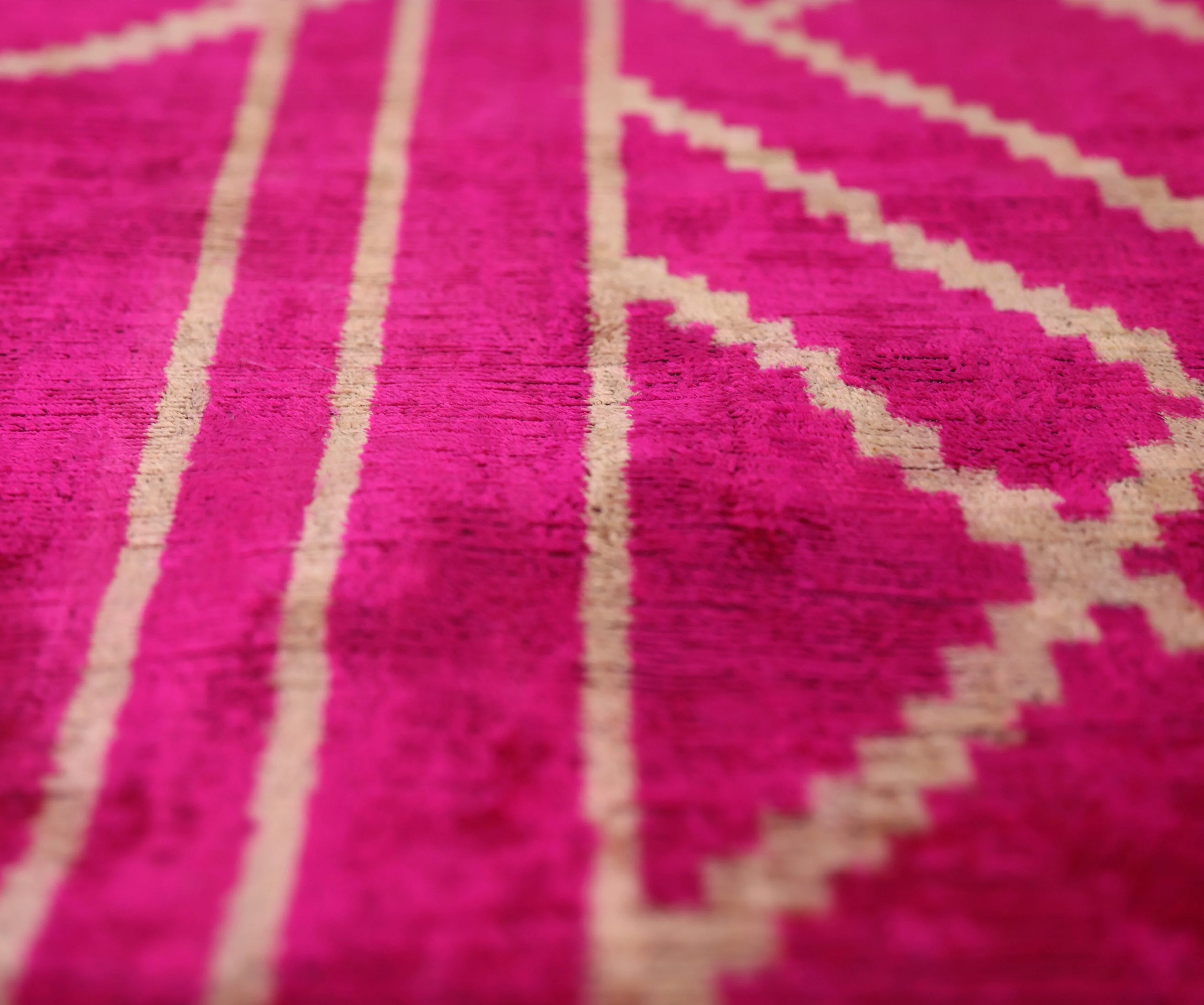 Luxury Fuchsia Pink Silk Velvet Throw Pillow 16x24 – Handmade Geometric Lumbar Cushion - Image 4