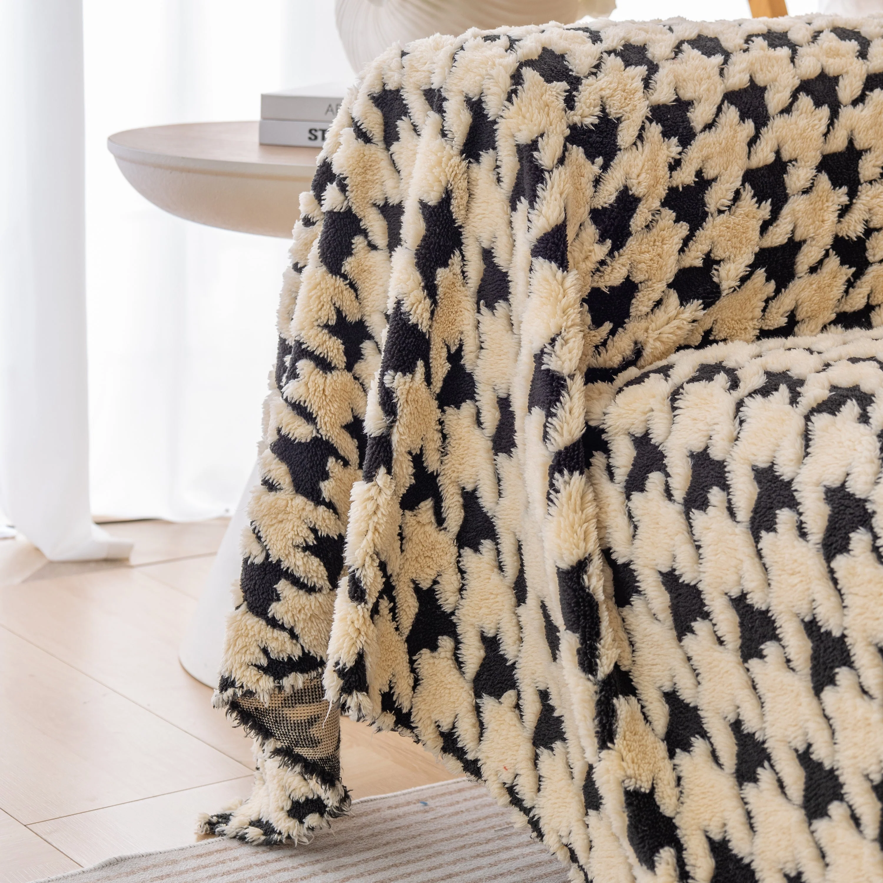 Luxury Plush Universal Couch Cover Blanket, Washable Couch Protector Houndstooth Sofa Covers - Image 23
