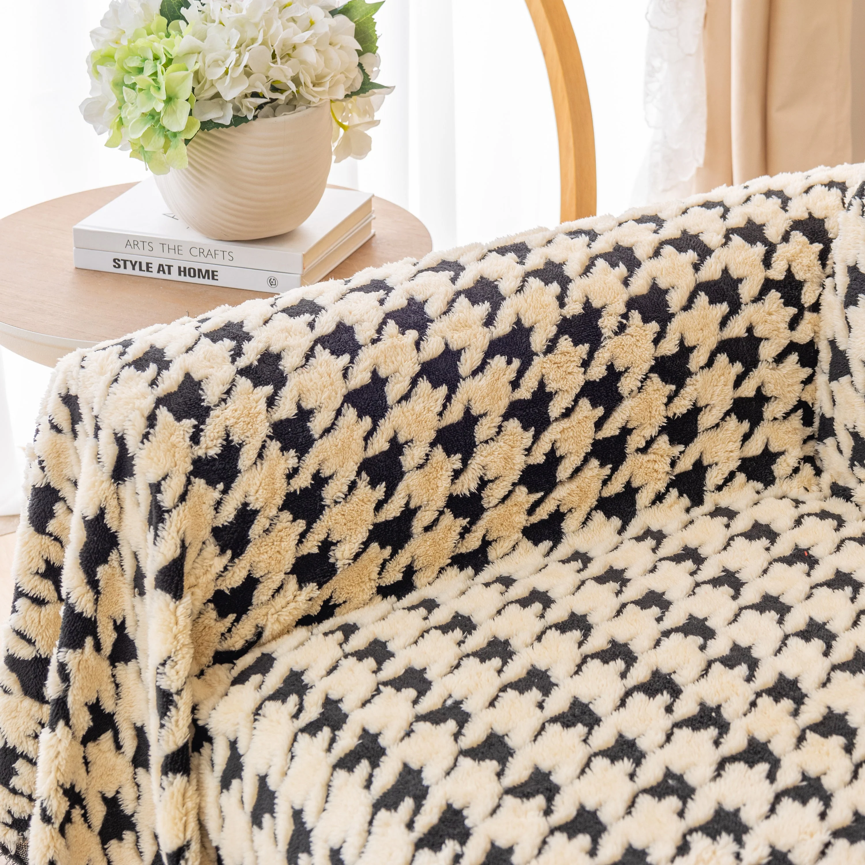 Luxury Plush Universal Couch Cover Blanket, Washable Couch Protector Houndstooth Sofa Covers - Image 24