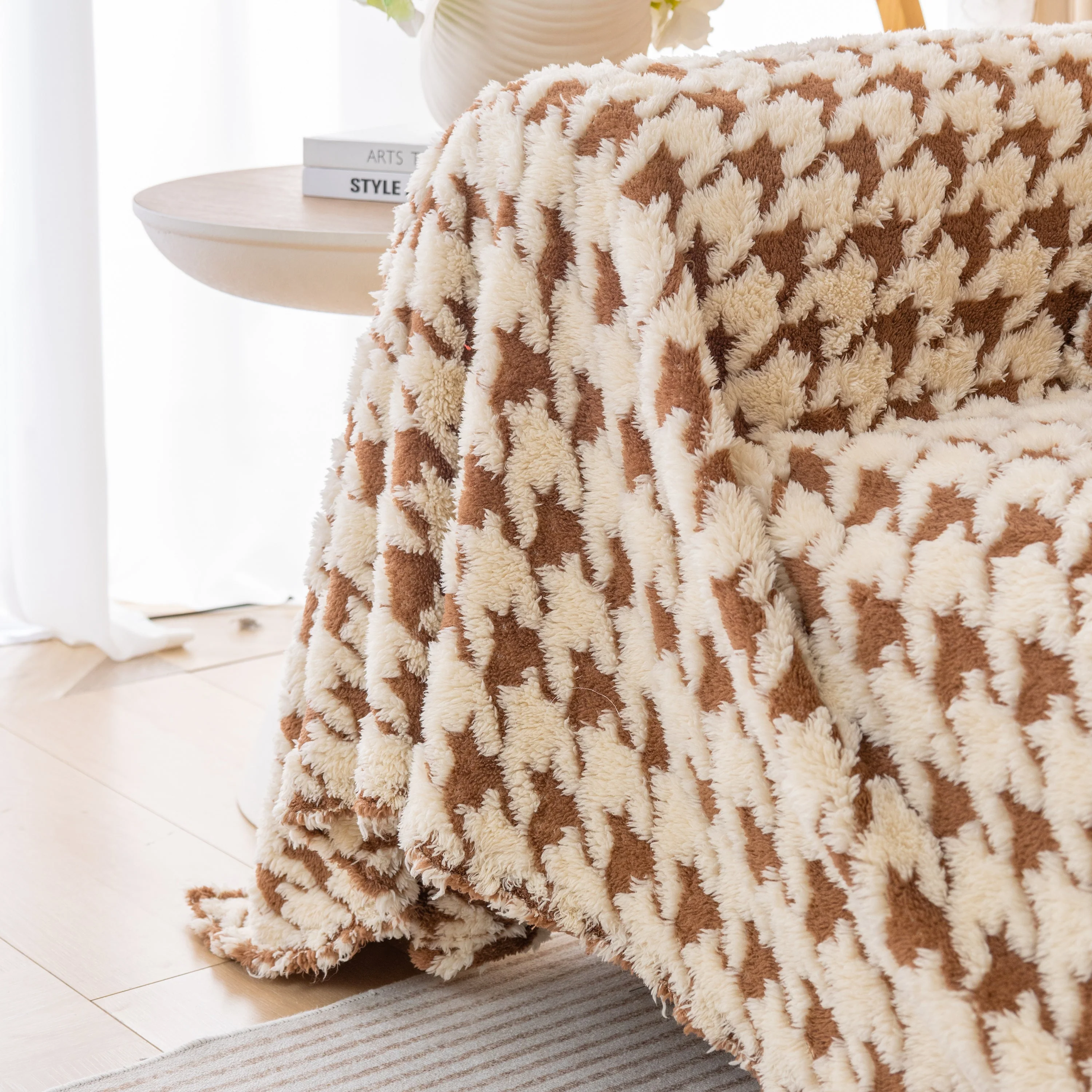 Luxury Plush Universal Couch Cover Blanket, Washable Couch Protector Houndstooth Sofa Covers - Image 77