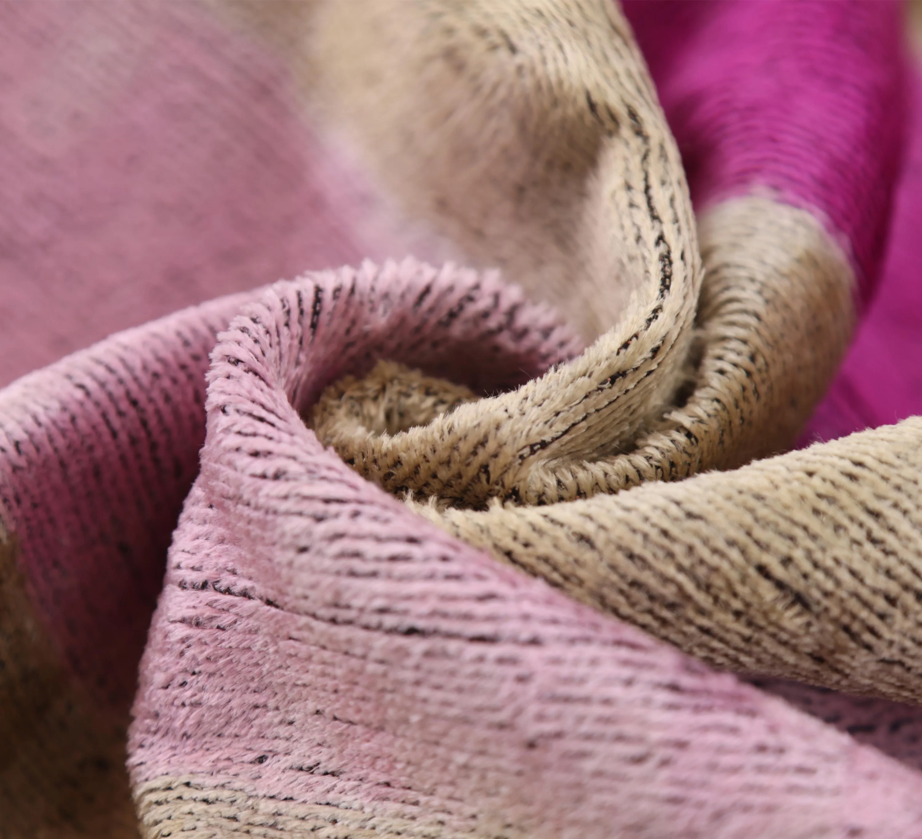 Luxury Silk Velvet Striped Throw Pillow 16x24 – Pink & Beige Handmade - Image 2