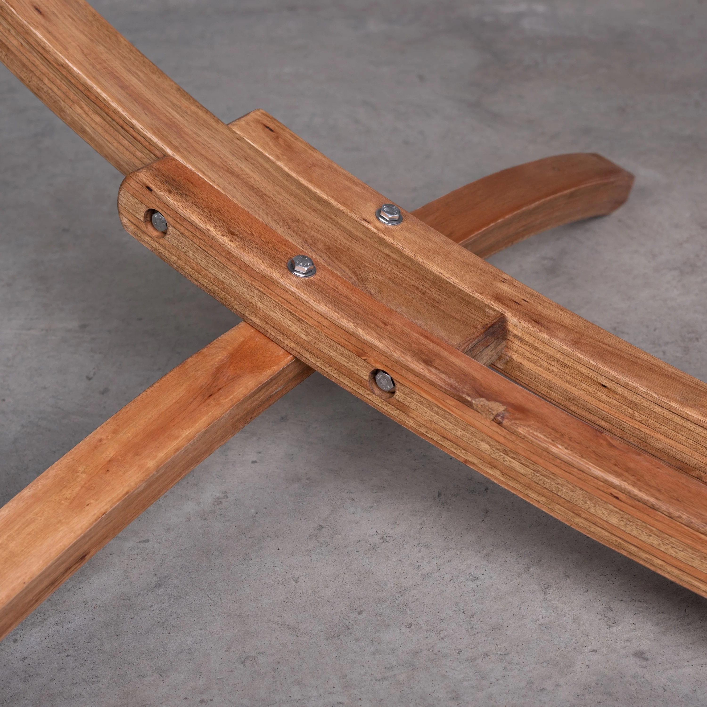 Maera Eucalyptus – FSC™ Certified Eucalyptus Stand for King Size Hammocks - Image 4