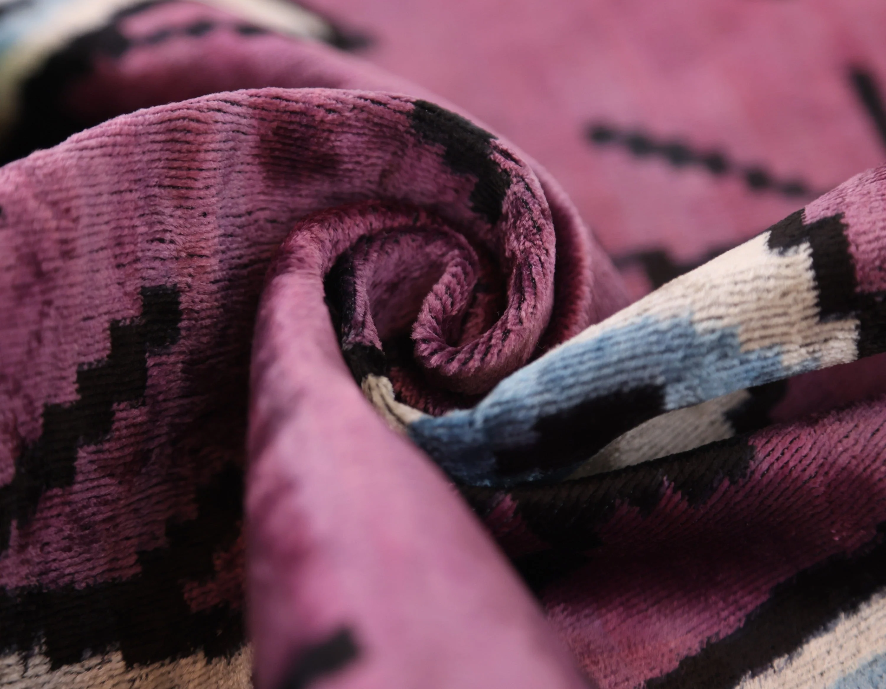 Magenta Blue Eye Silk Velvet Pillow – 20x20 Handmade Ikat Throw Cushion - Image 7