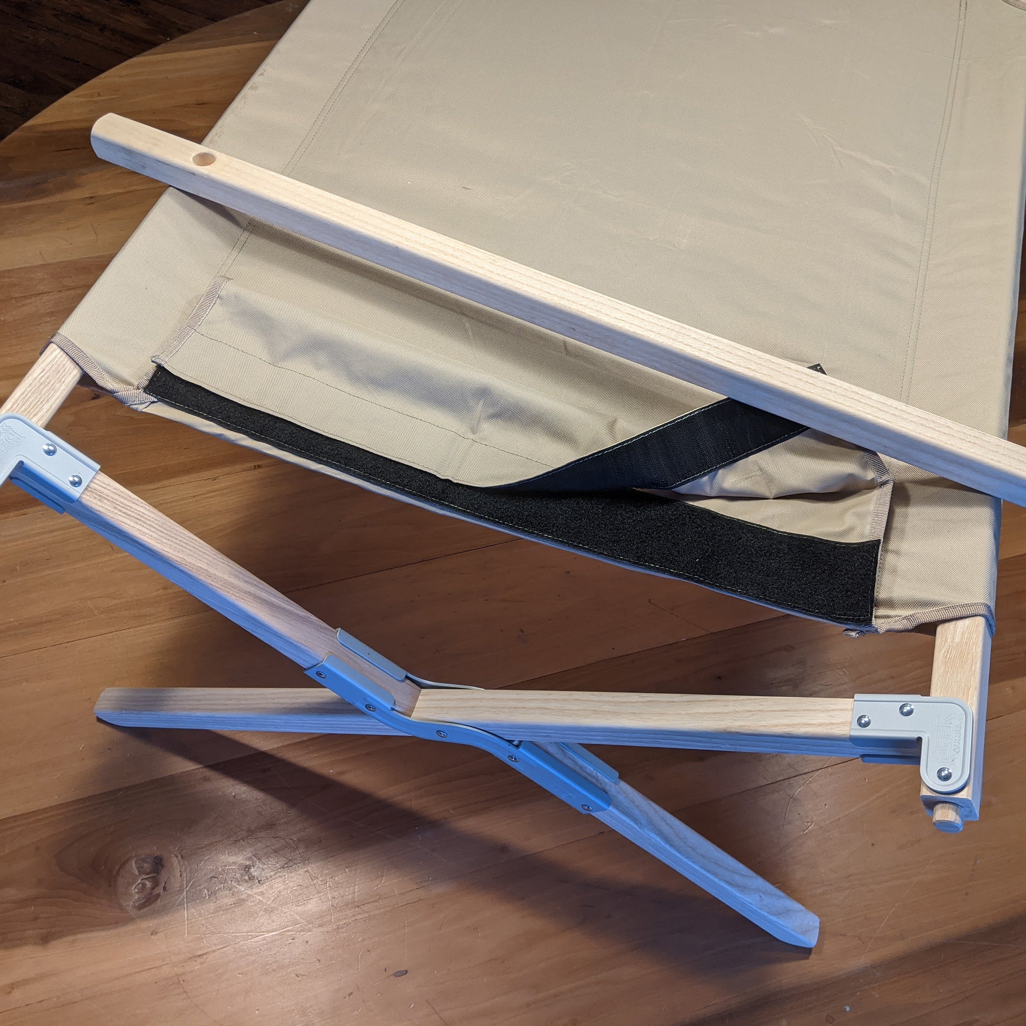 Maine Heritage Cot – Heavy-Duty Wooden Camping Cot with 375 lb Capacity - Image 12