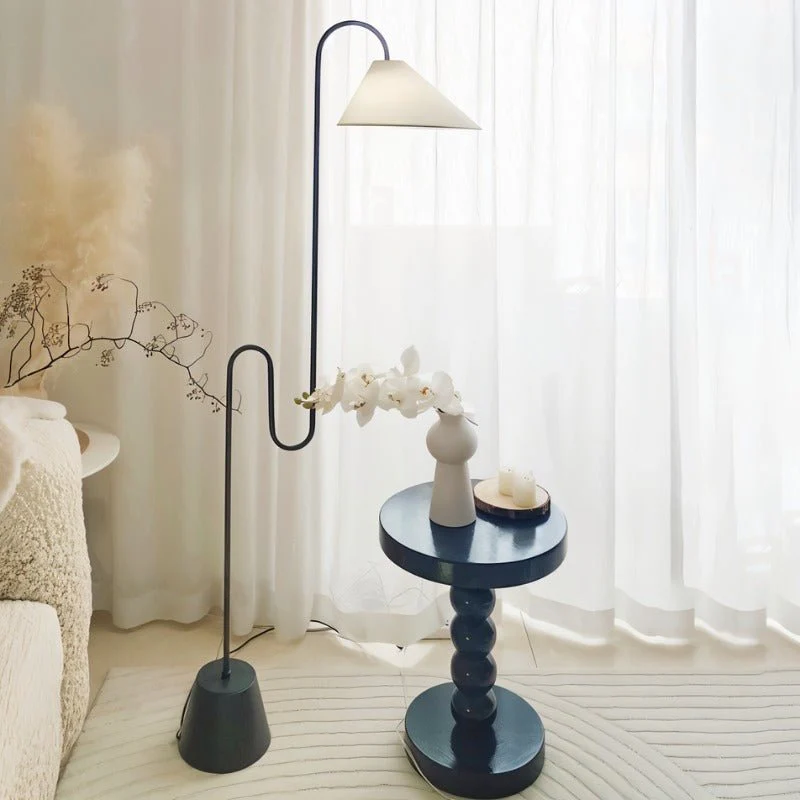 Malti Floor Lamp - Image 3