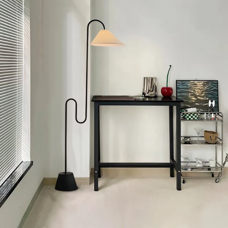 Malti Floor Lamp - Image 9