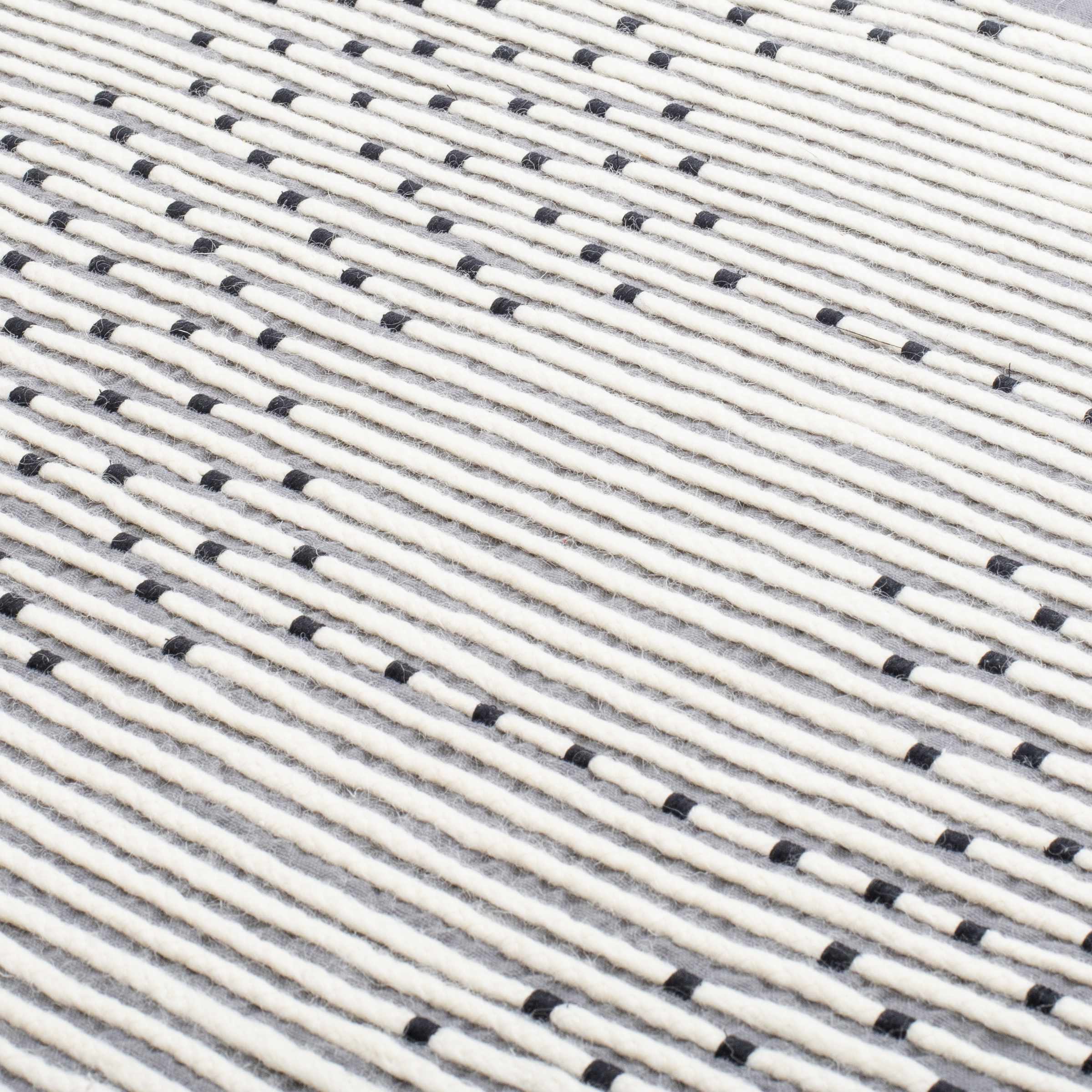 Mansura Gray and White Patterned Wall Hanging - Image 6