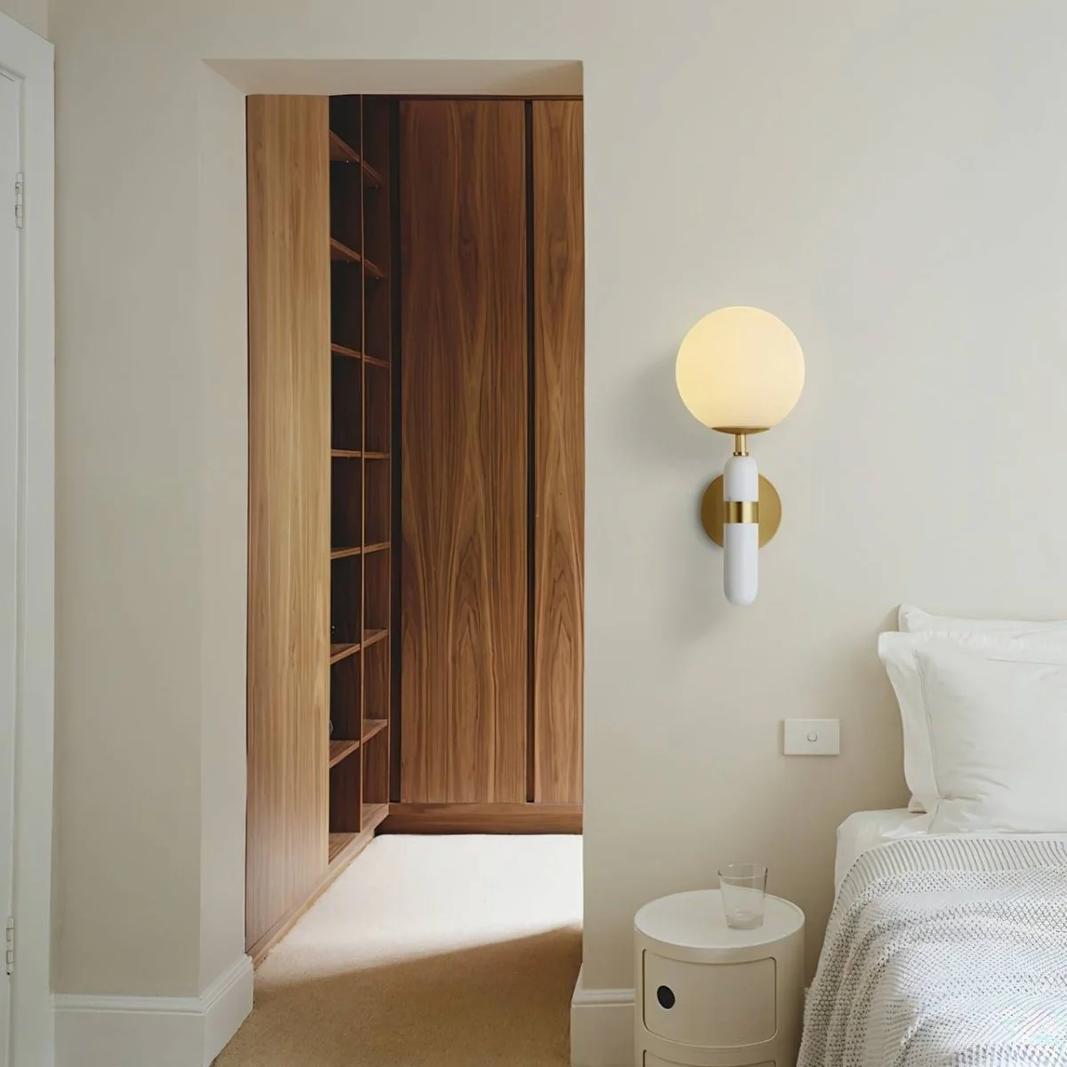 Marlo Wall Lamp - Image 2