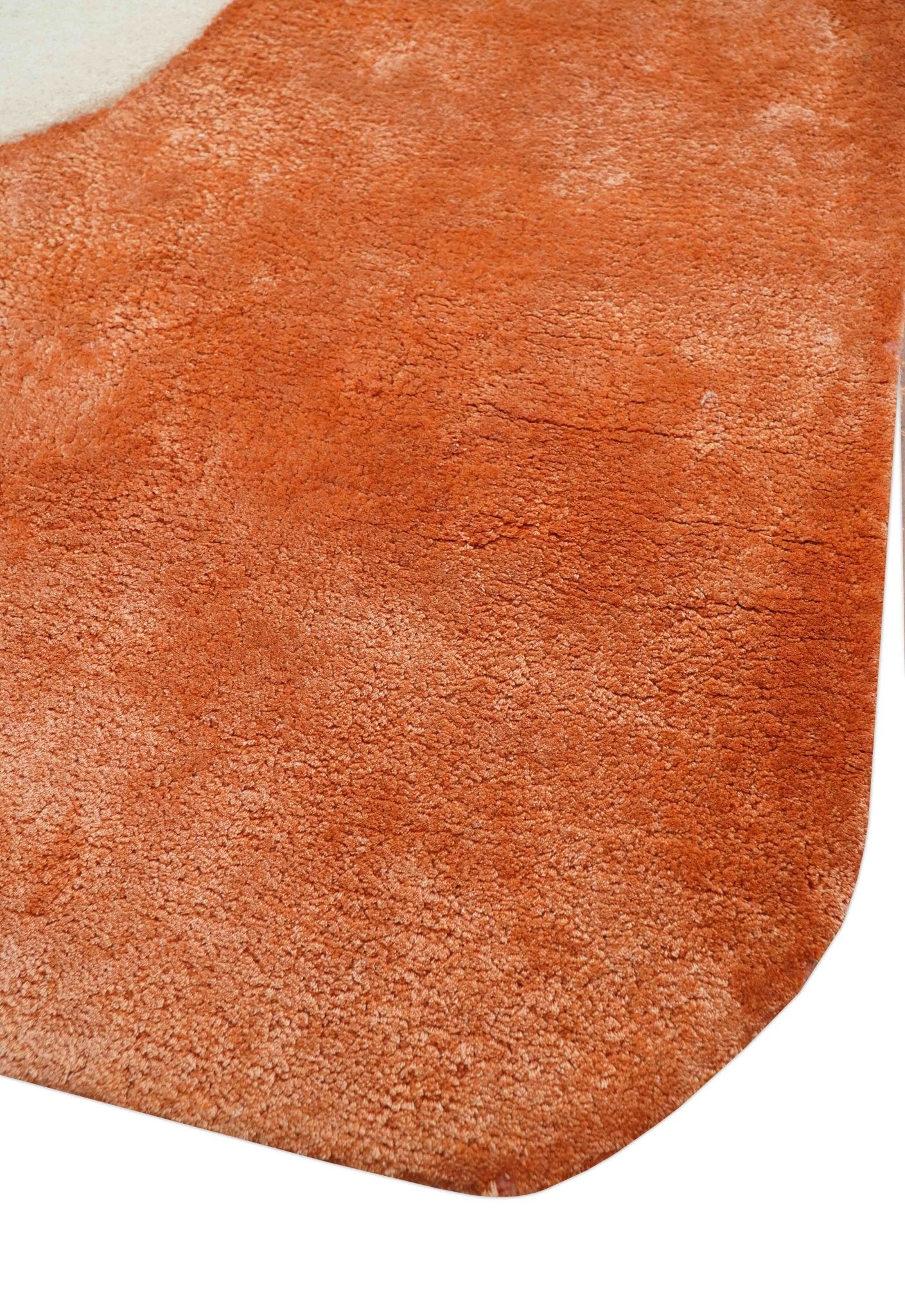 Maze Custom Made Modern Design Beige Hand Tufted Wool Rug - Image 5