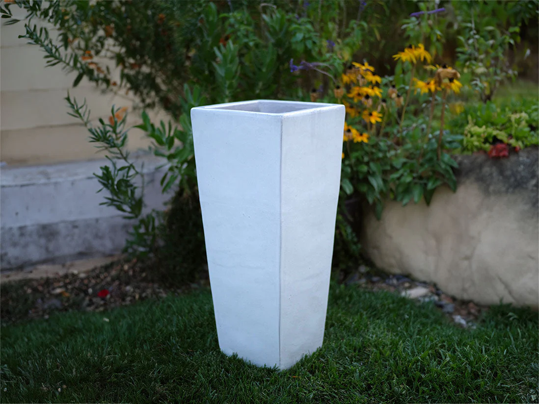 Medium Square Pot By Plantatorem - Image 4