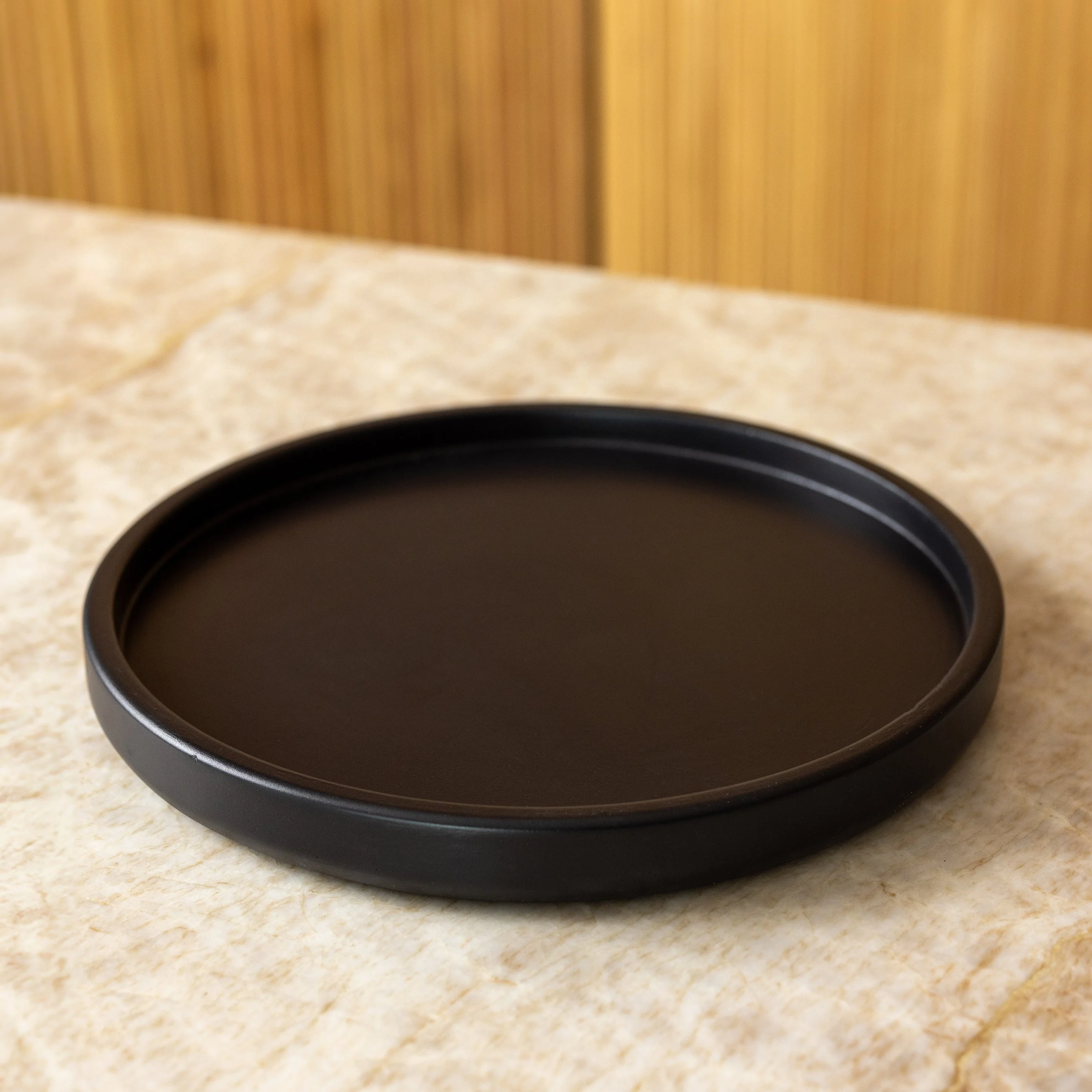 Mesa Round Platter - Image 2