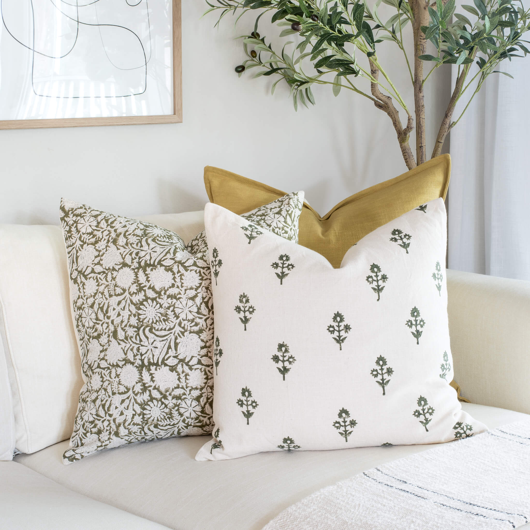 Mia Floral Block Printed Pillow Cover | Forest Green - Image 9