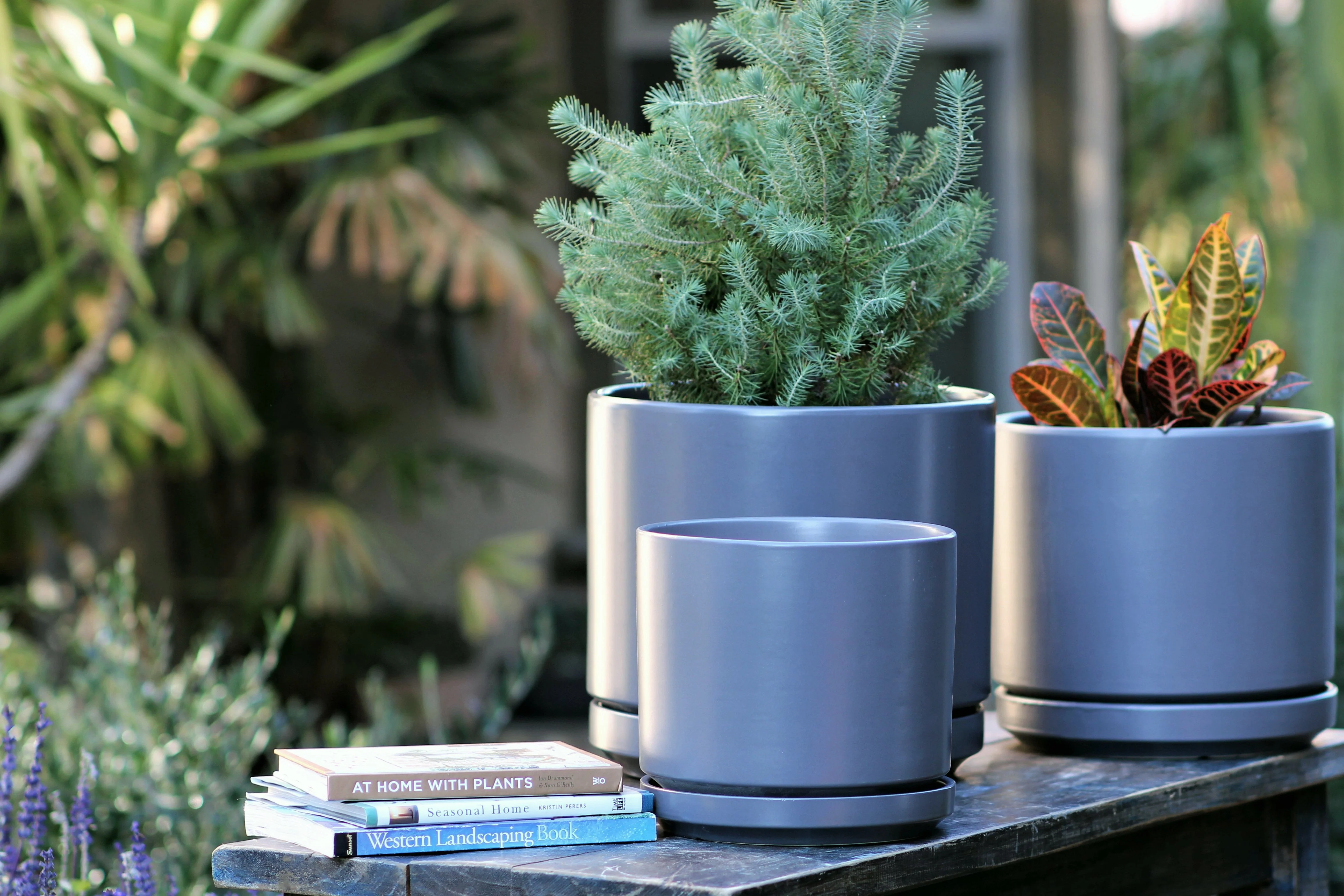 Mid Modern Planter With Detached Saucer "10.0" D x 9.0" H" By Plantatorem - Image 25