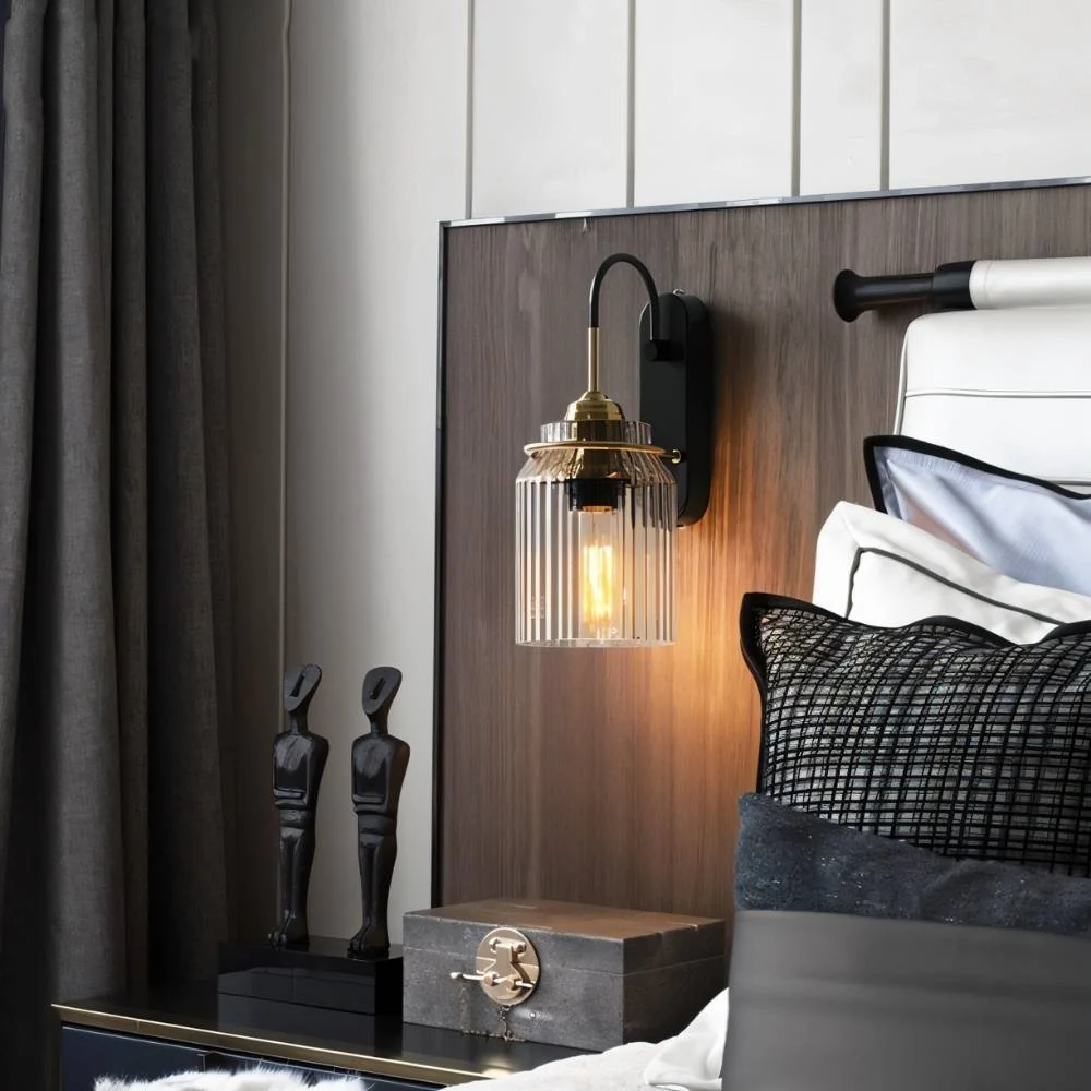Milto Wall Lamp - Image 2