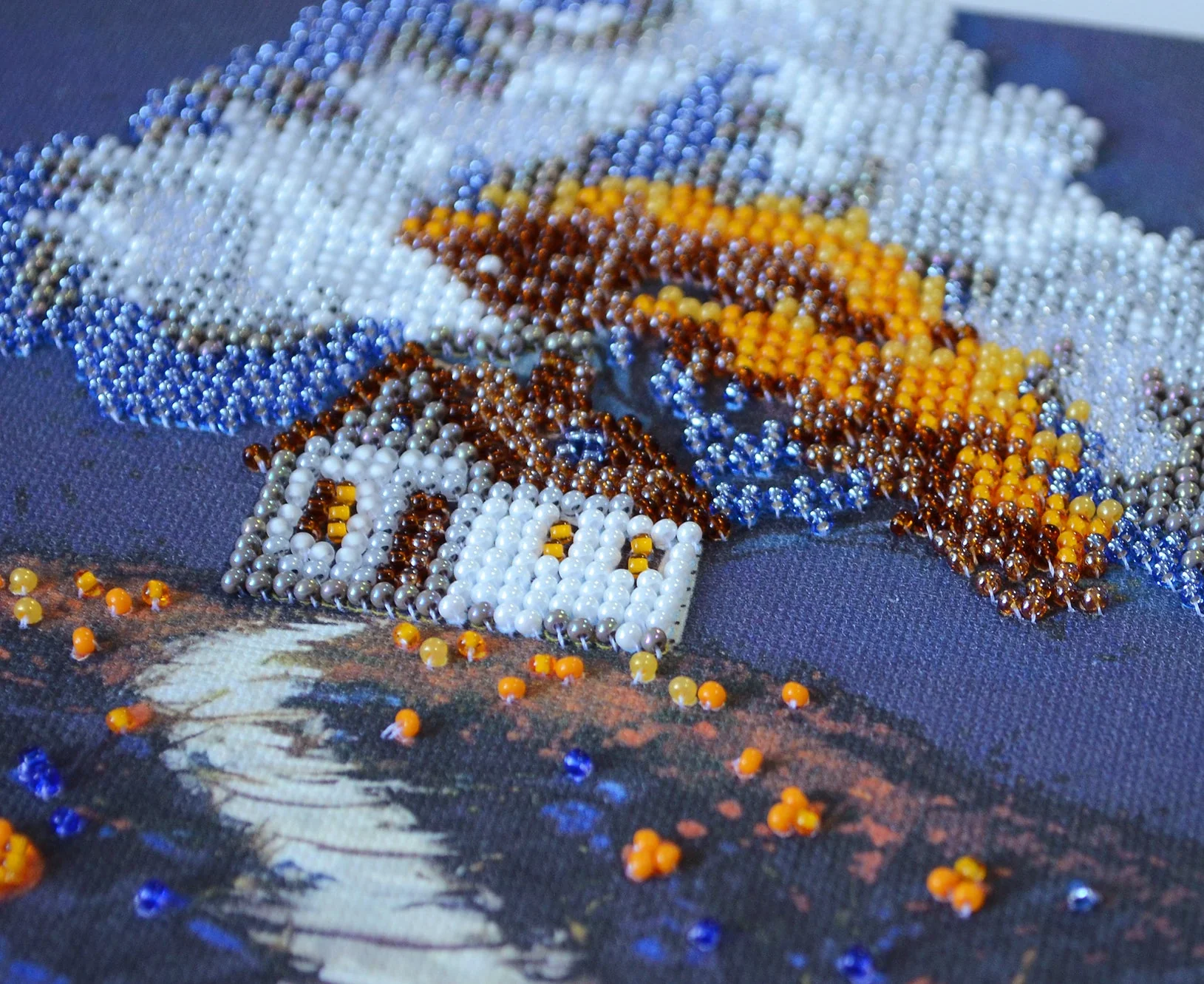 Mini Bead embroidery kit - Cottage Beneath the Clouds AM-263 - Image 5