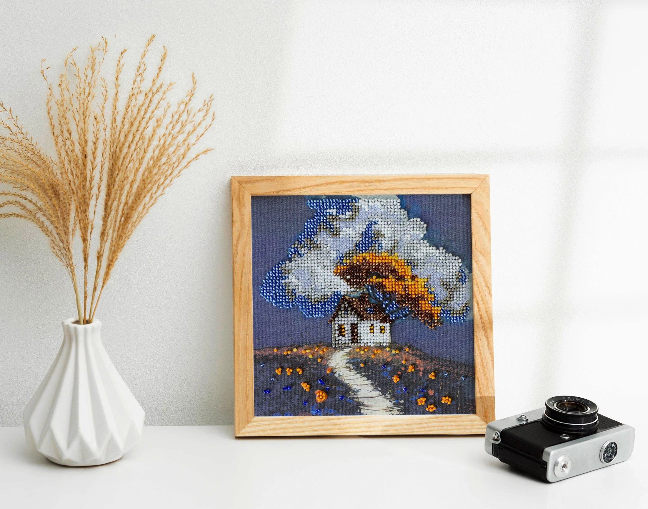 Mini Bead embroidery kit - Cottage Beneath the Clouds AM-263 - Image 7