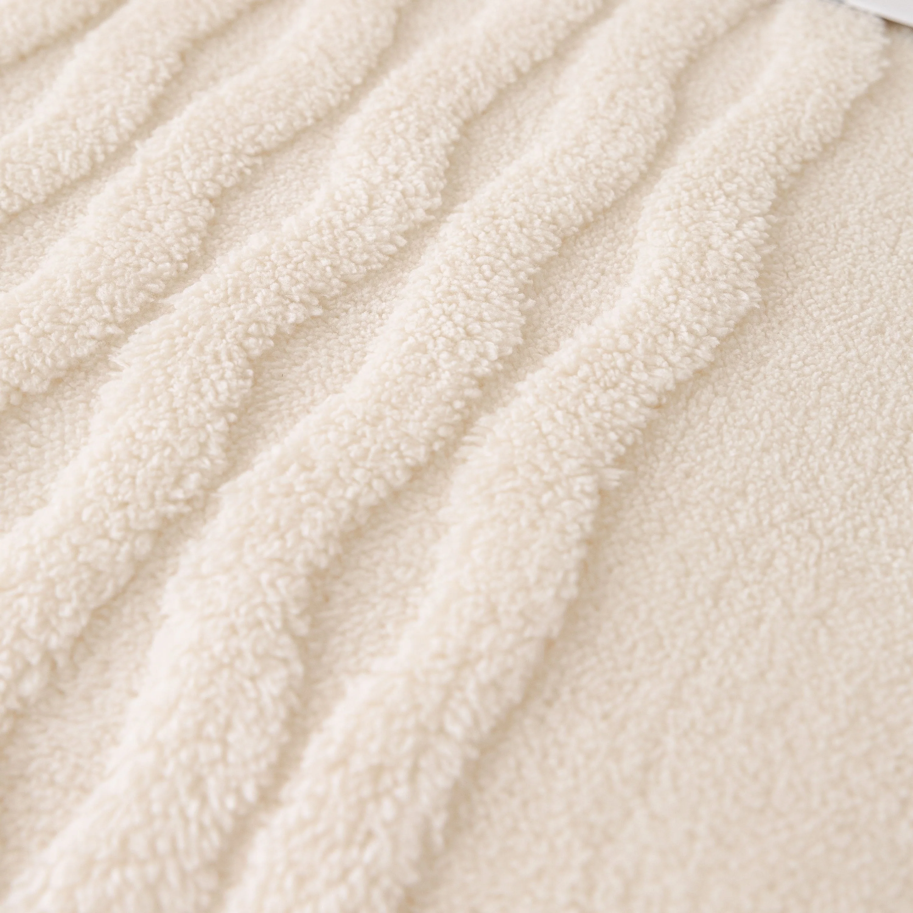 Modern 3D Water Ripple Sofa Cover, Non-Shedding Cream Style Furniture Protector Throw - Image 12