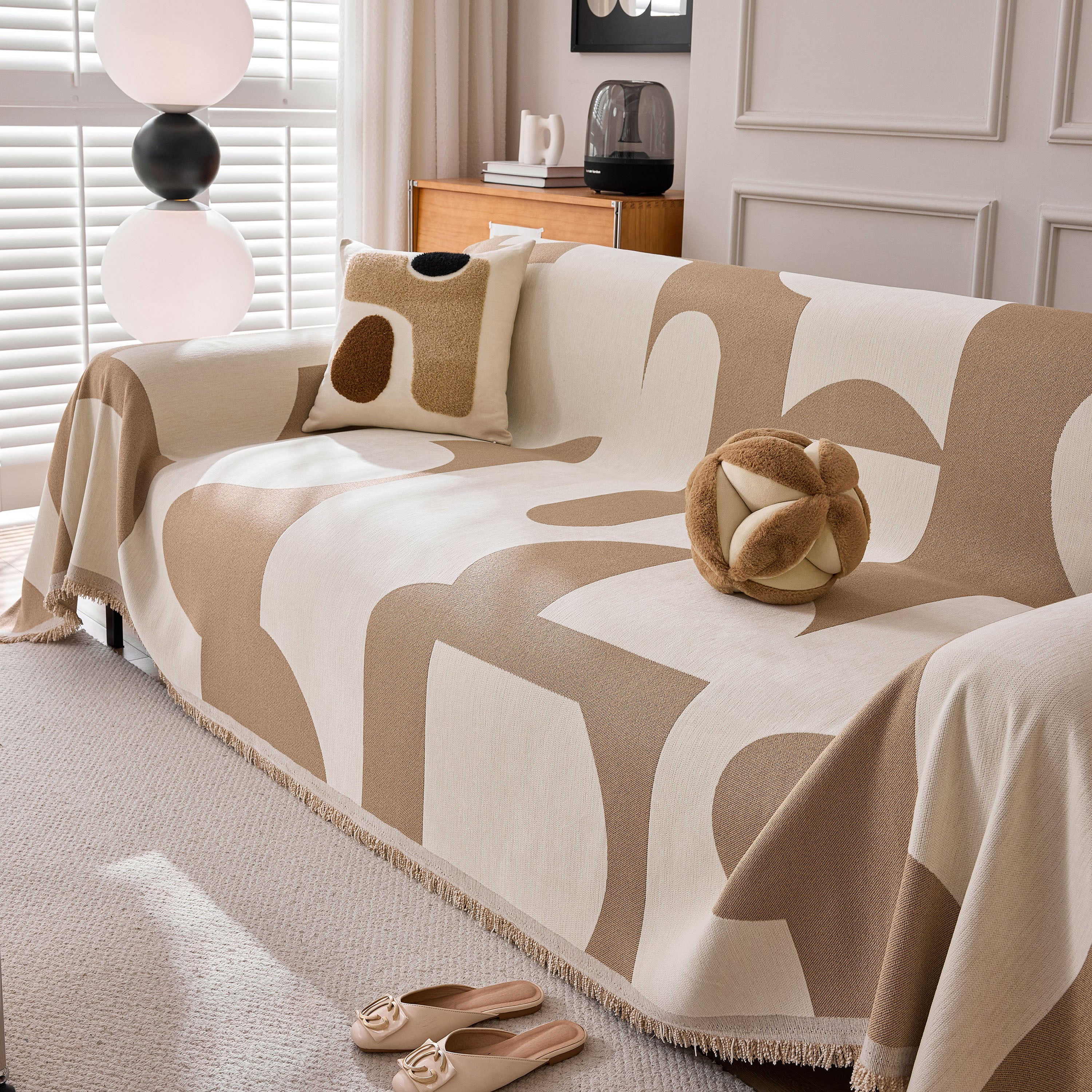 Modern Abstract Chenille Sofa Cover, Large Soft Throw Blanket with Tassels for Couch - Image 3