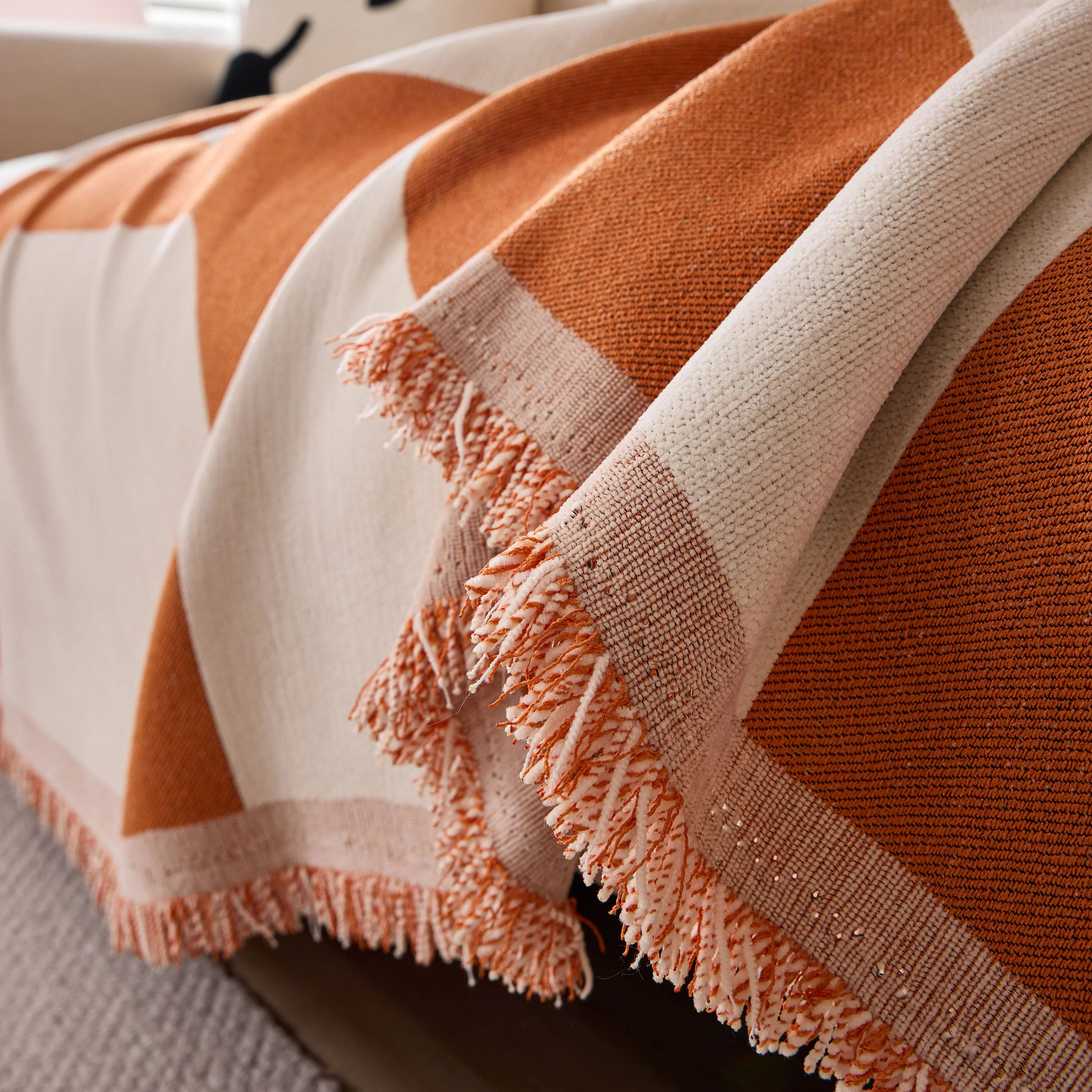 Modern Abstract Chenille Sofa Cover, Large Soft Throw Blanket with Tassels for Couch - Image 68