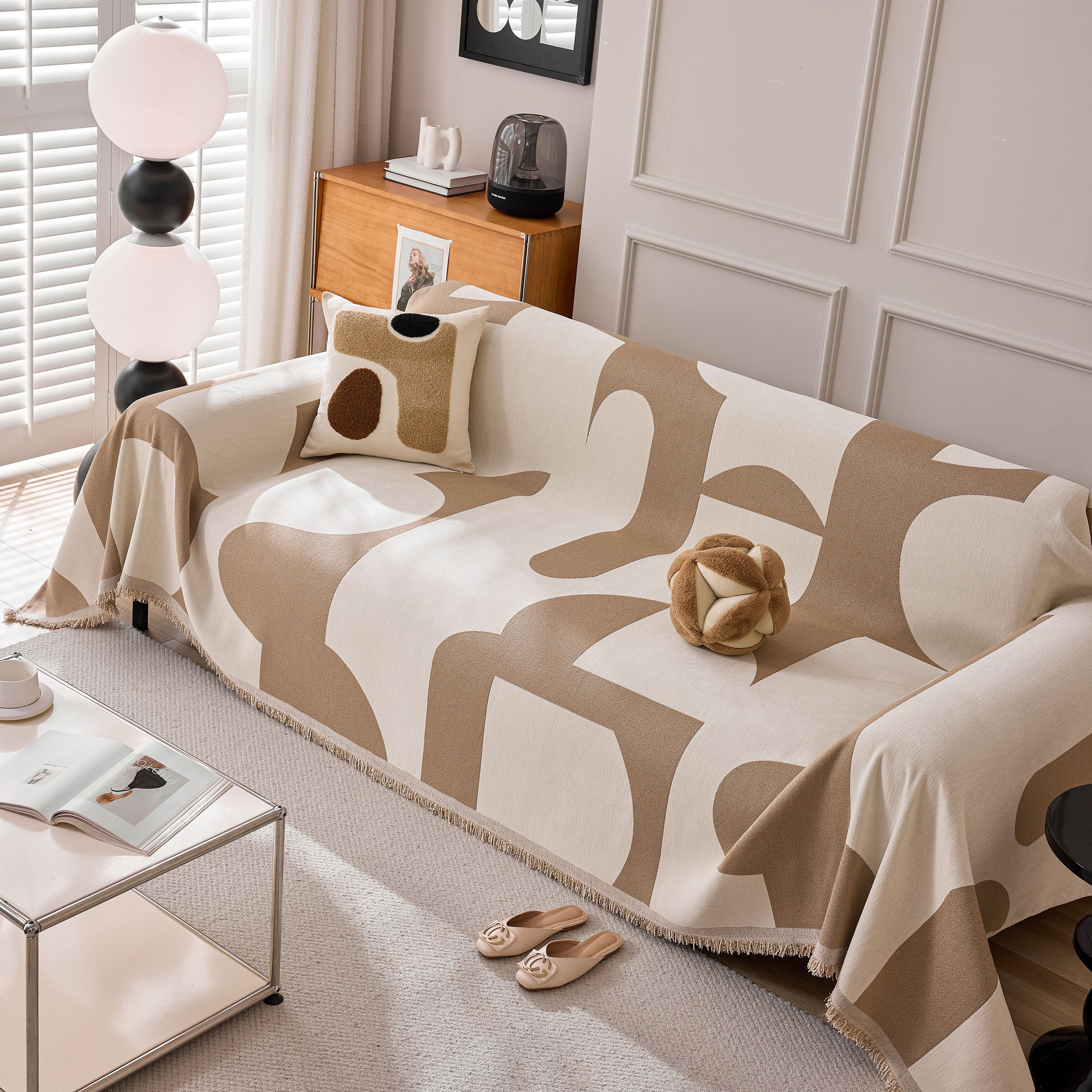 Modern Abstract Chenille Sofa Cover, Large Soft Throw Blanket with Tassels for Couch - Image 9