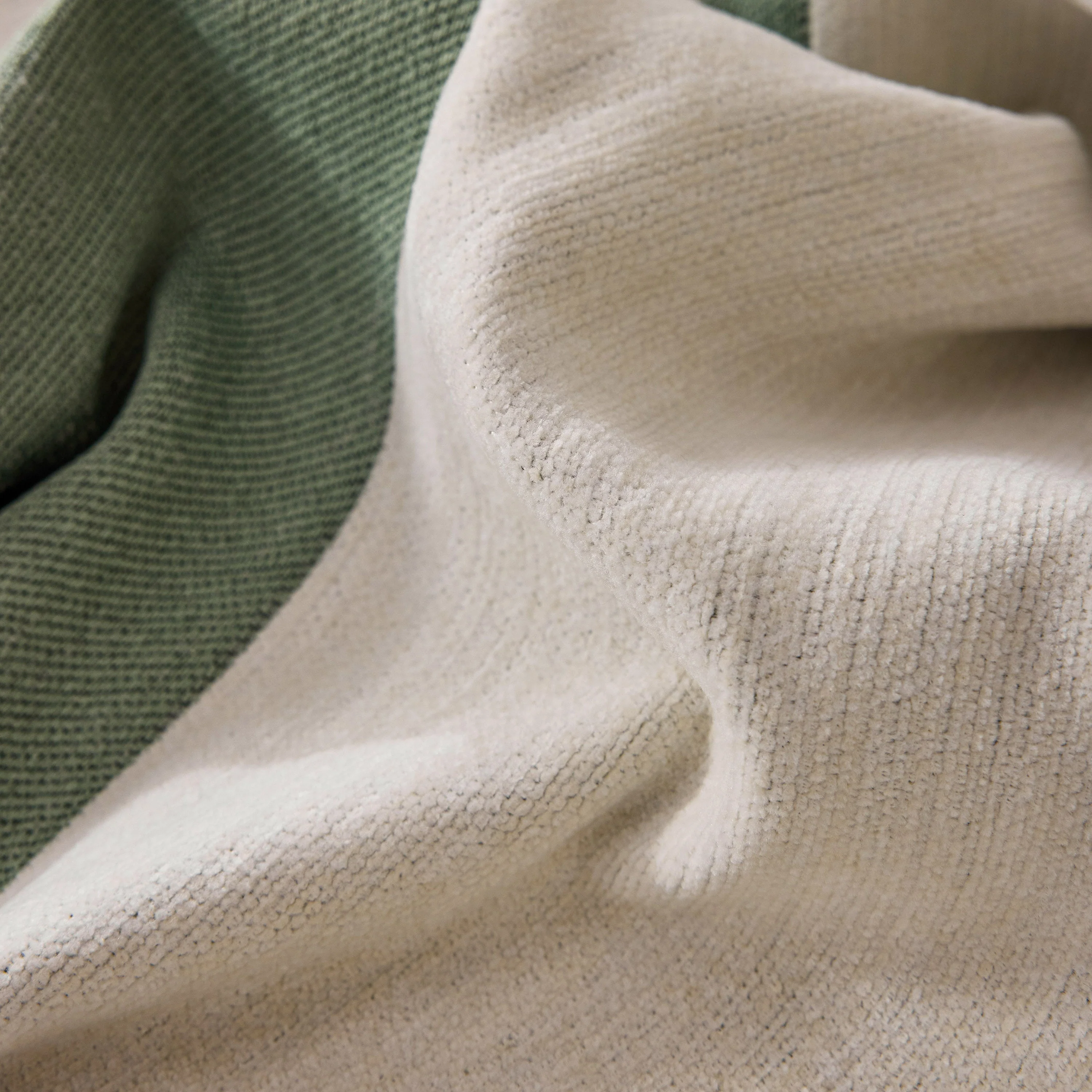 Modern Abstract Chenille Sofa Cover, Large Soft Throw Blanket with Tassels for Couch - Image 90