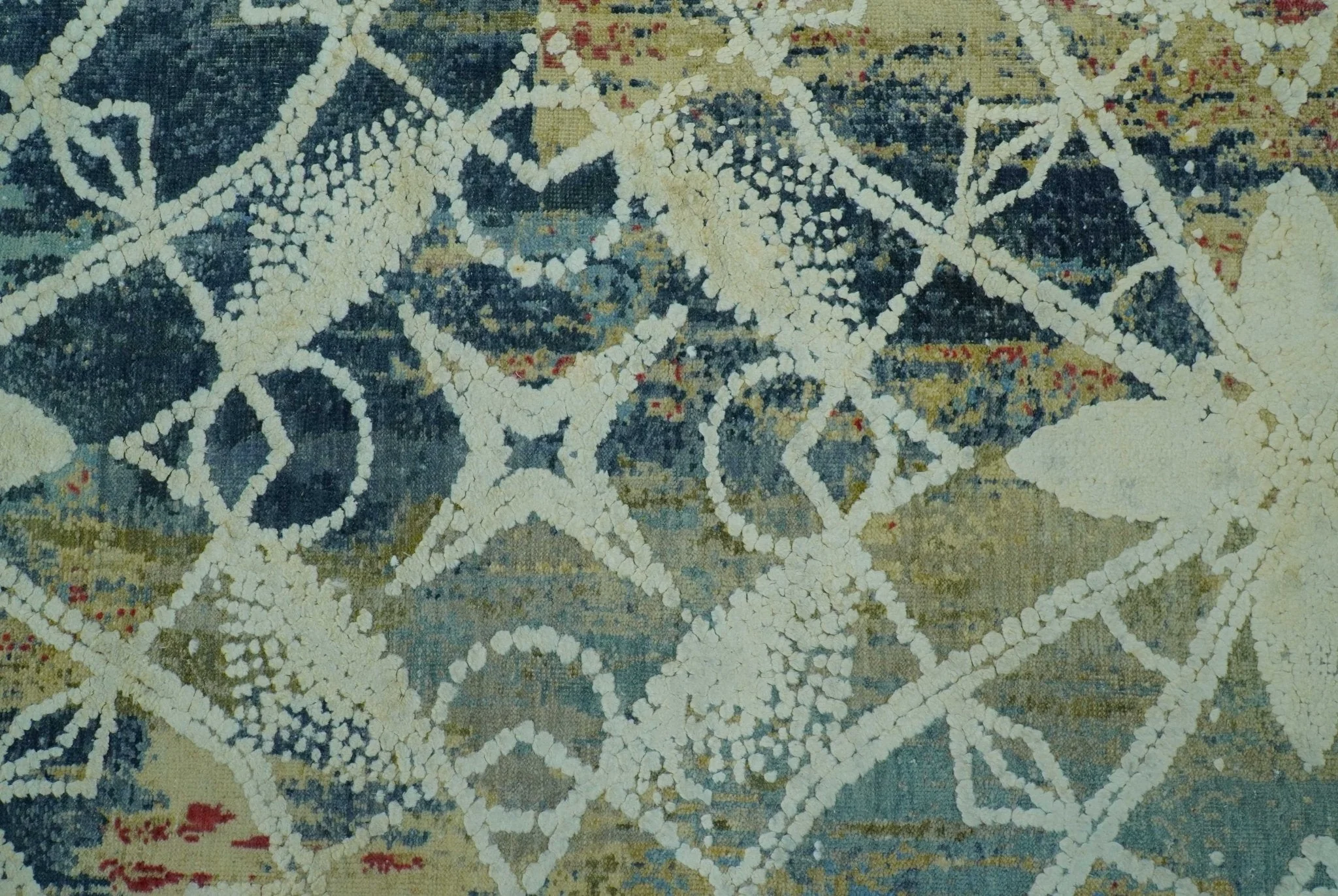 Modern Abstract Design Blue And Beige Hand Knotted 8x10 Wool And Real Silk Area Rug - Image 4