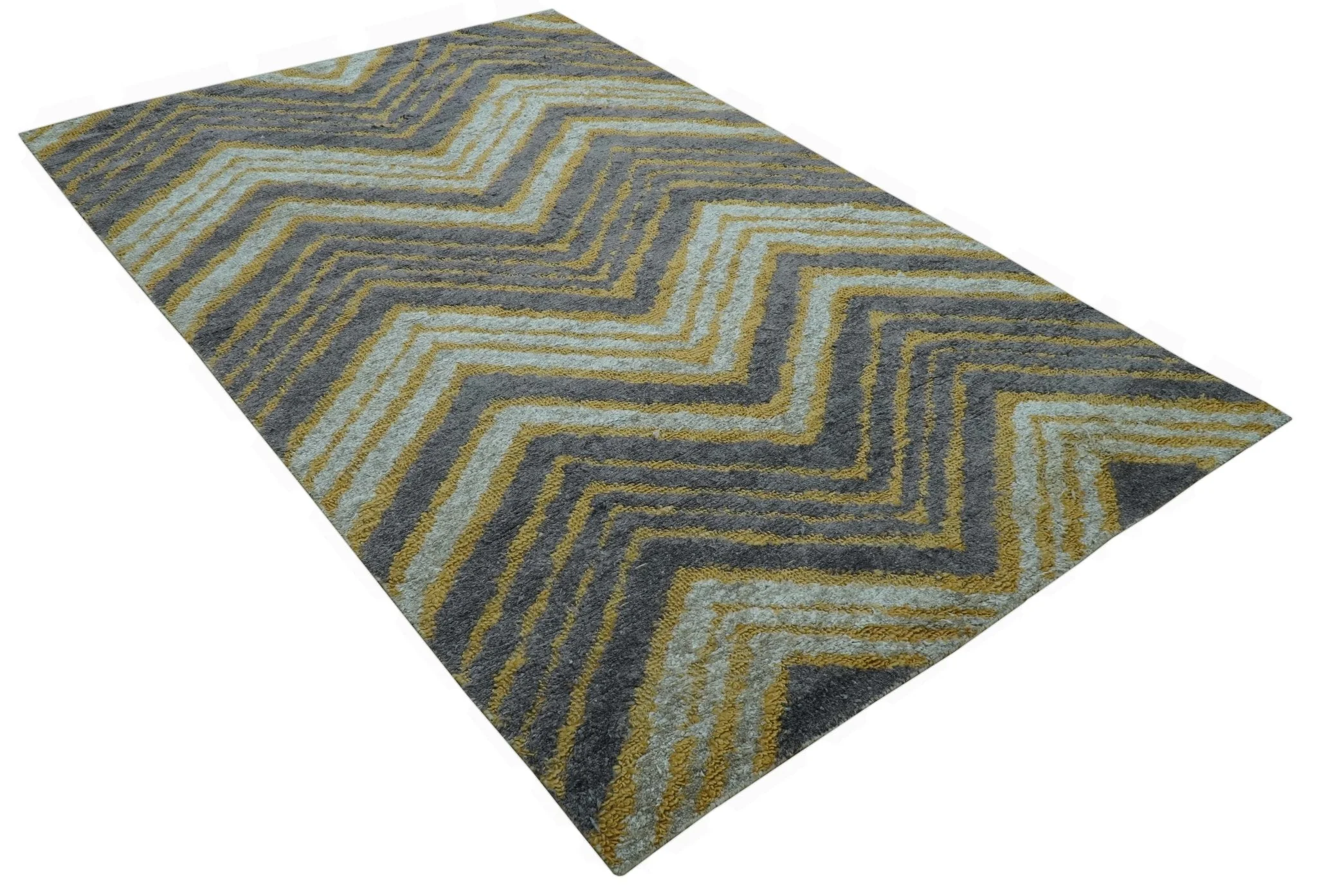 Modern Chevron Design Gold And Beige 5.6x8 Hand Knotted Bamboo Silk Area Rug - Image 12