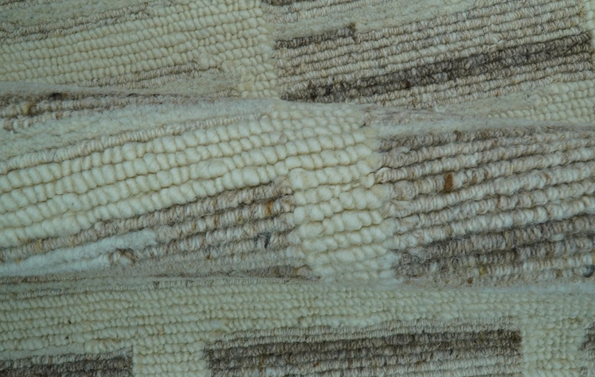 Modern Contemporary Beige Hand Knotted 2x3 Wool Area Rug - Image 4