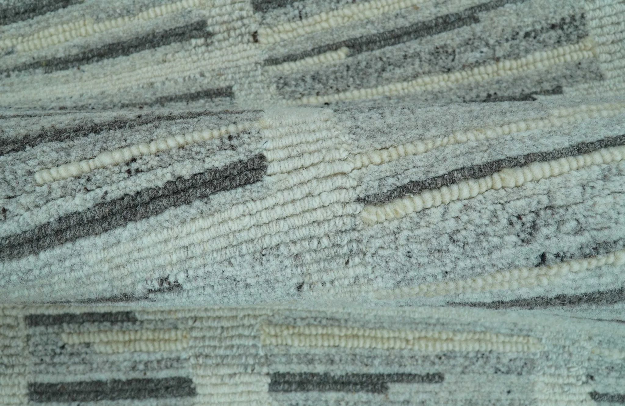 Modern Contemporary Charcoal And Gray 2x3 Wool Area Rug - Image 4
