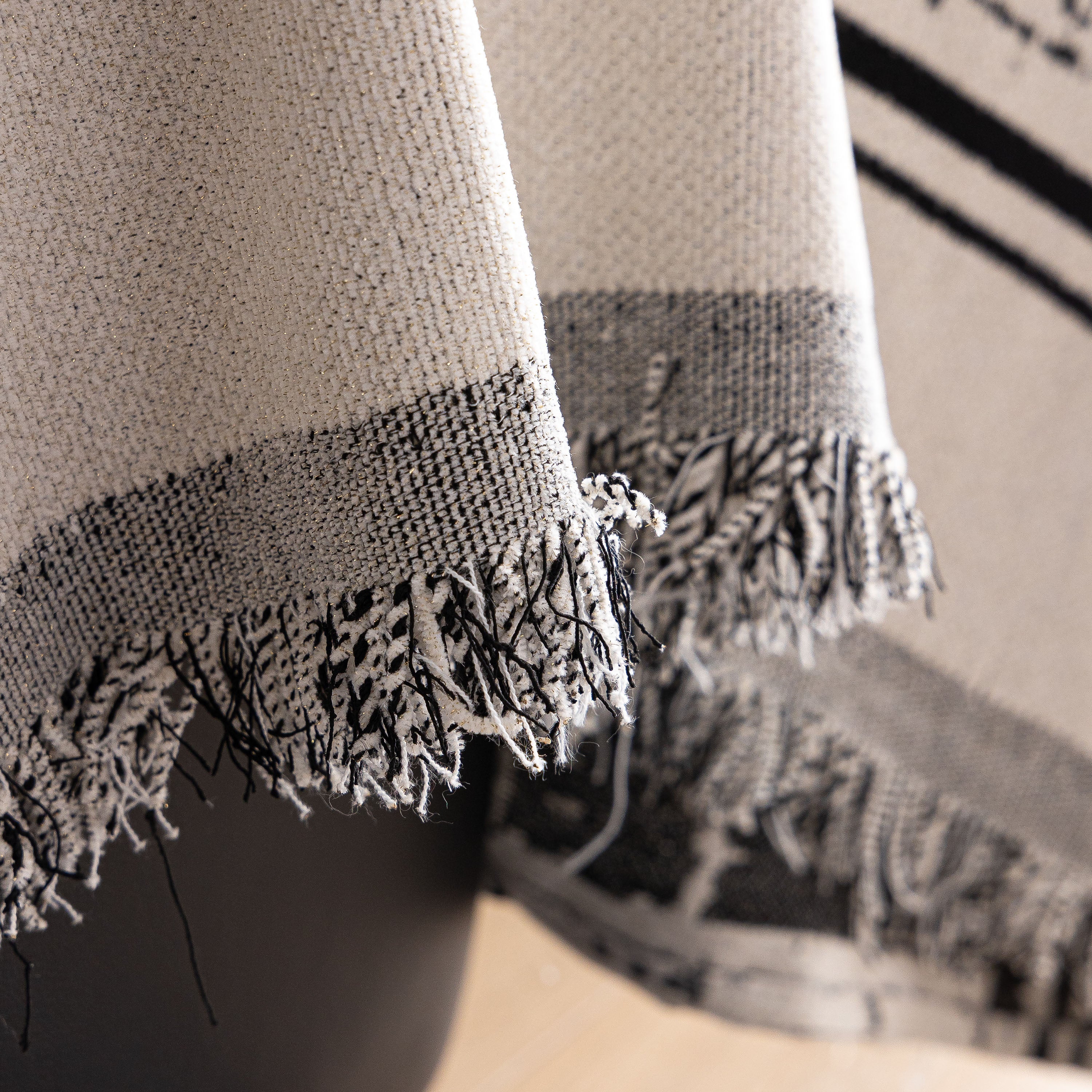 Modern Couch Protector Blanket Woven Chenille Sofa Cover Throw with Artistic Grid - Image 56