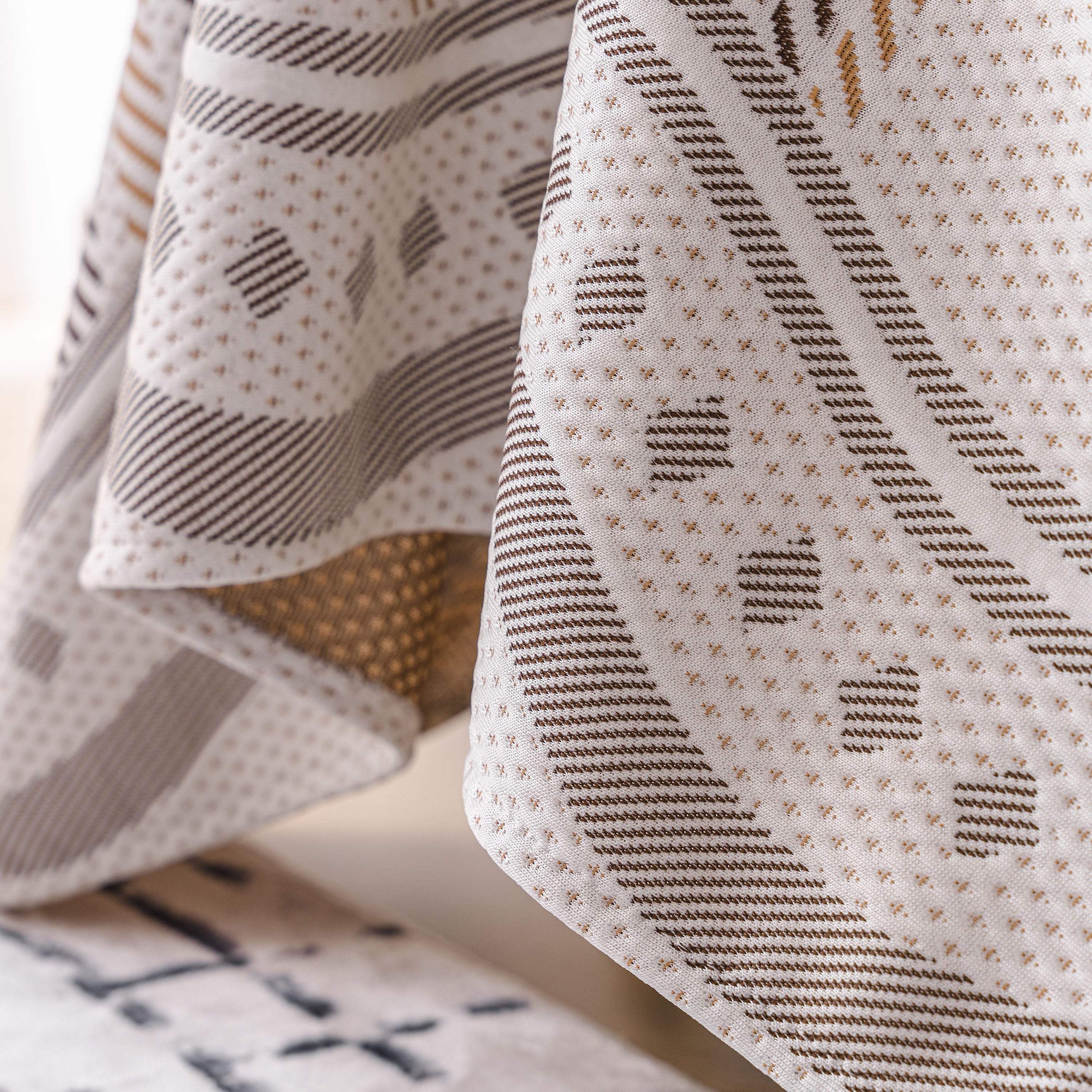 Modern Geometric Cooling Sofa Blanket, Soft & Breathable Striped Couch Throw Cover - Image 10