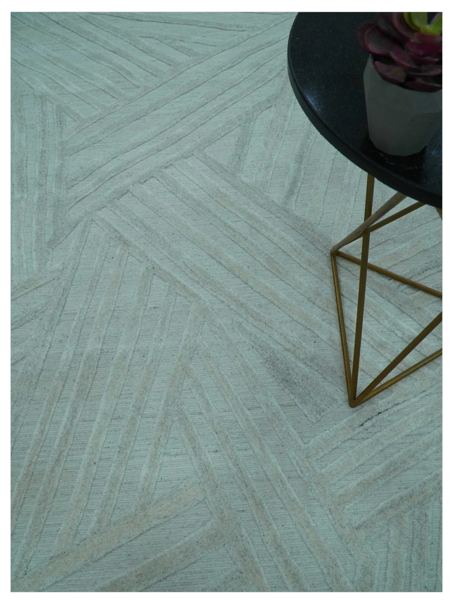 Modern Geometrical Pattern Ivory and Silver Hand Knotted 10x13 Wool Rug - Image 8