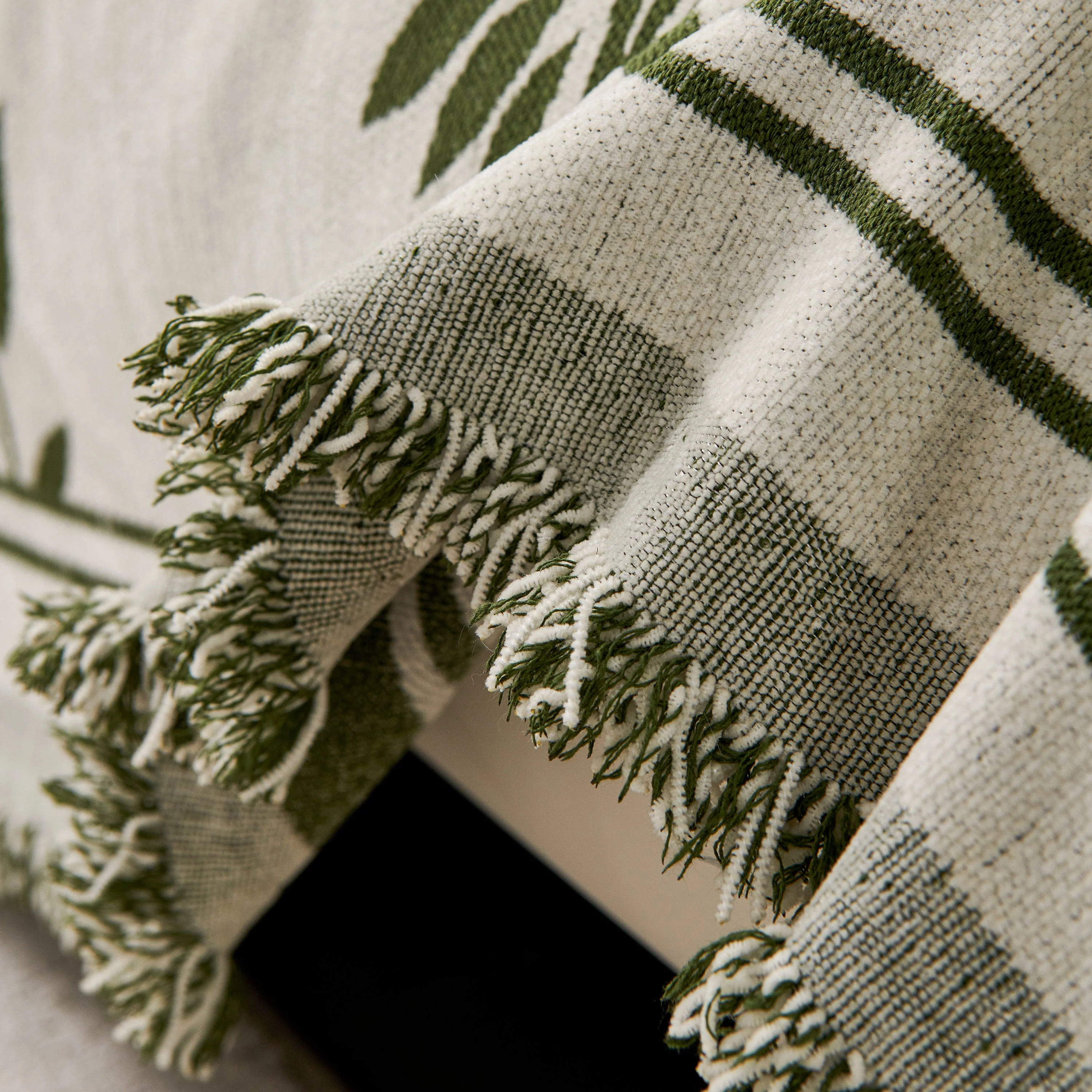 Modern Minimalist Chenille Willow Leaf Pattern Couch Cover Blanket, Luxurious Blankets for The Sofa - Image 59