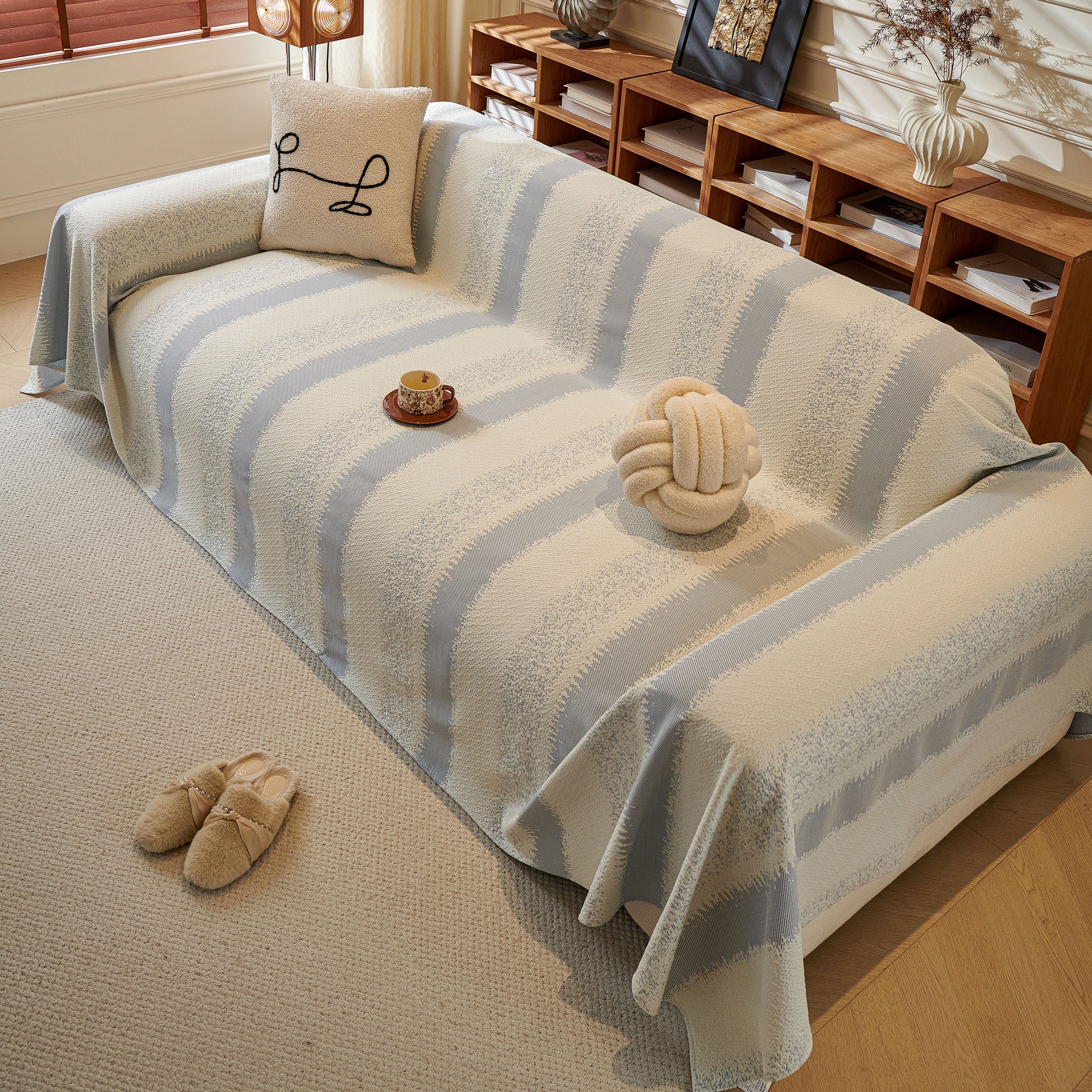 Modern Striped Sofa Throw Blanket, Lightweight Couch Cover for Summer Seating - Image 5