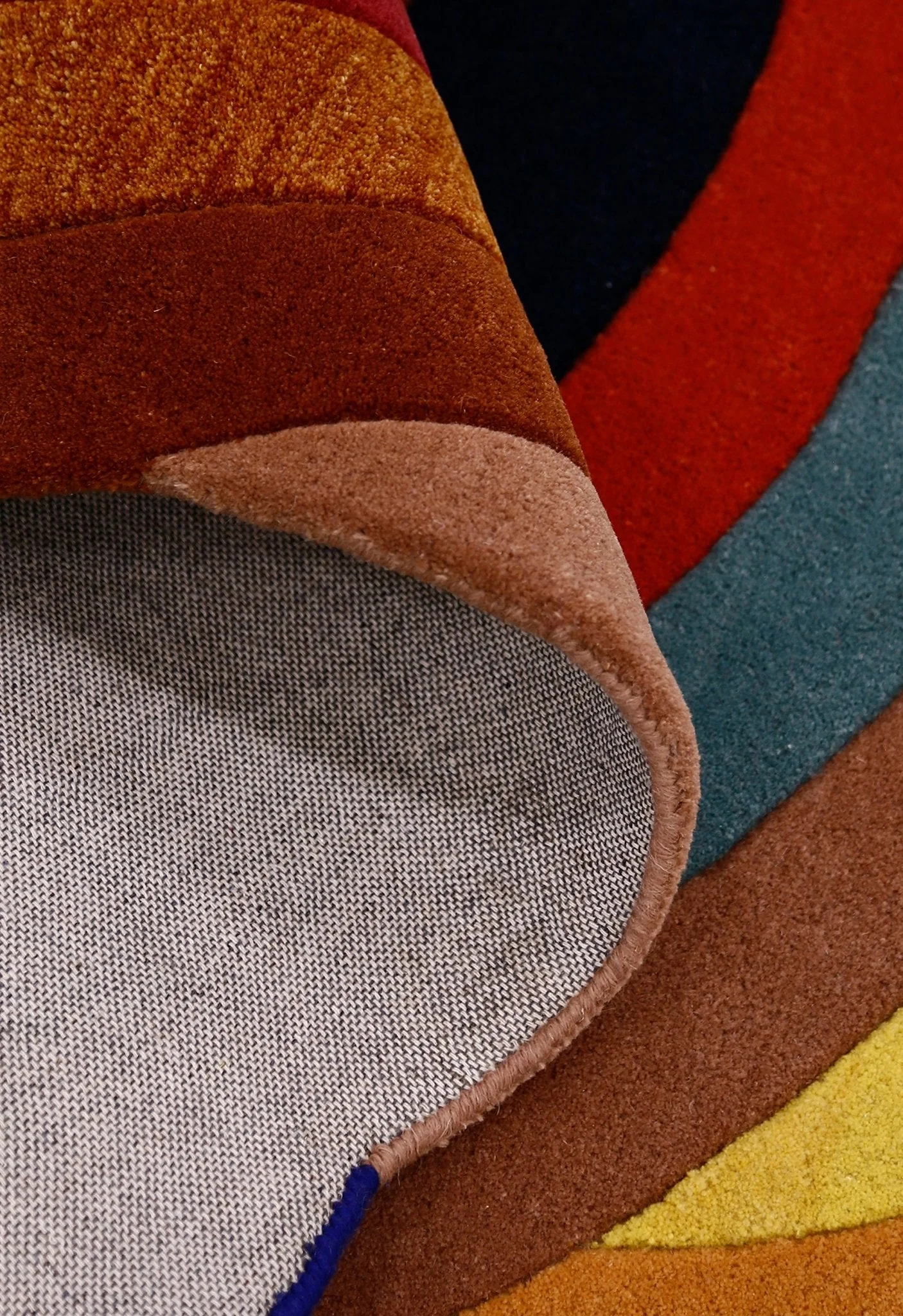 Modern Twin Rings Multicolor Hand Tufted 5x7 Wool Rug - Image 5