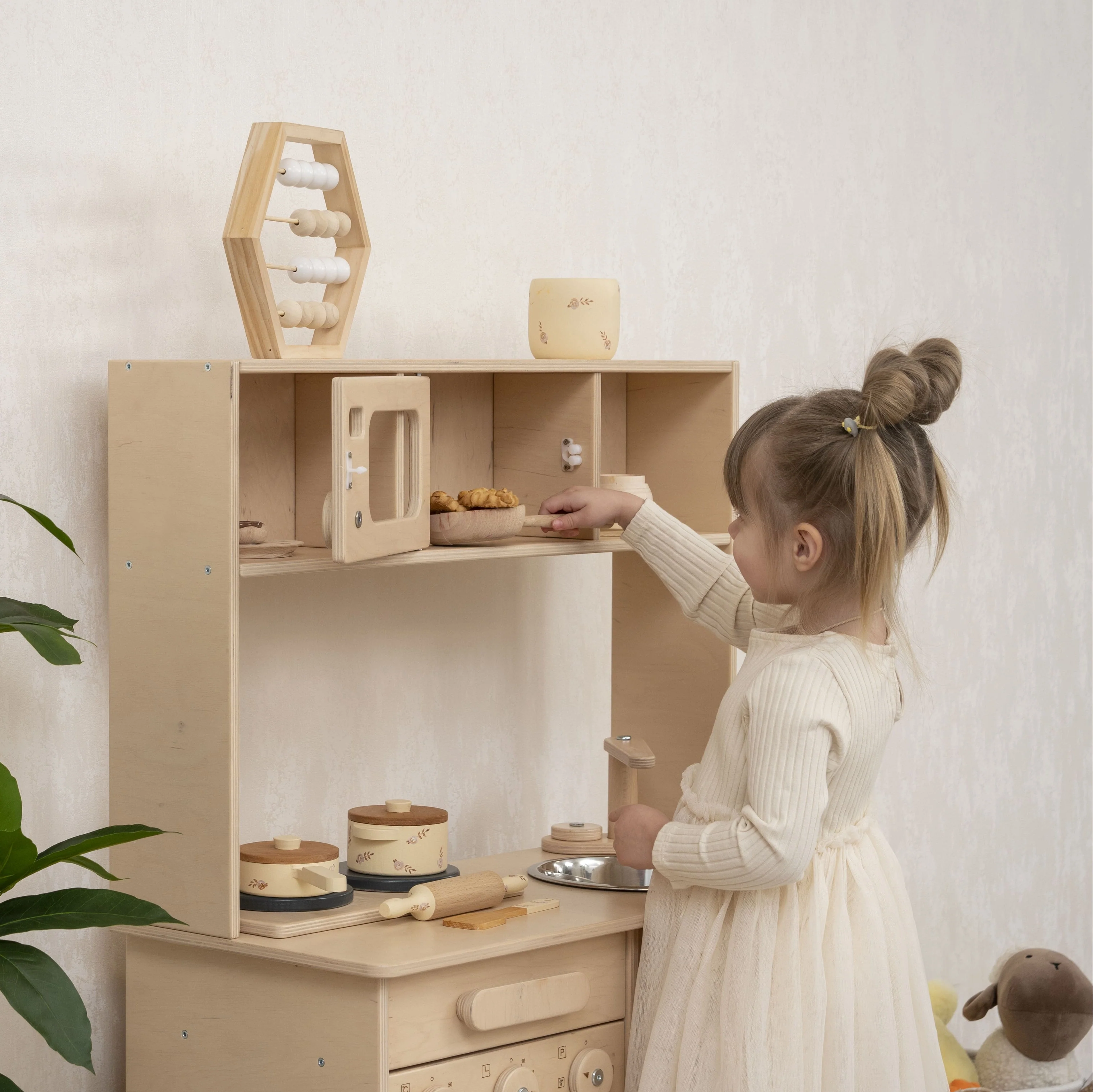 Montessori Play Kitchen - Image 10