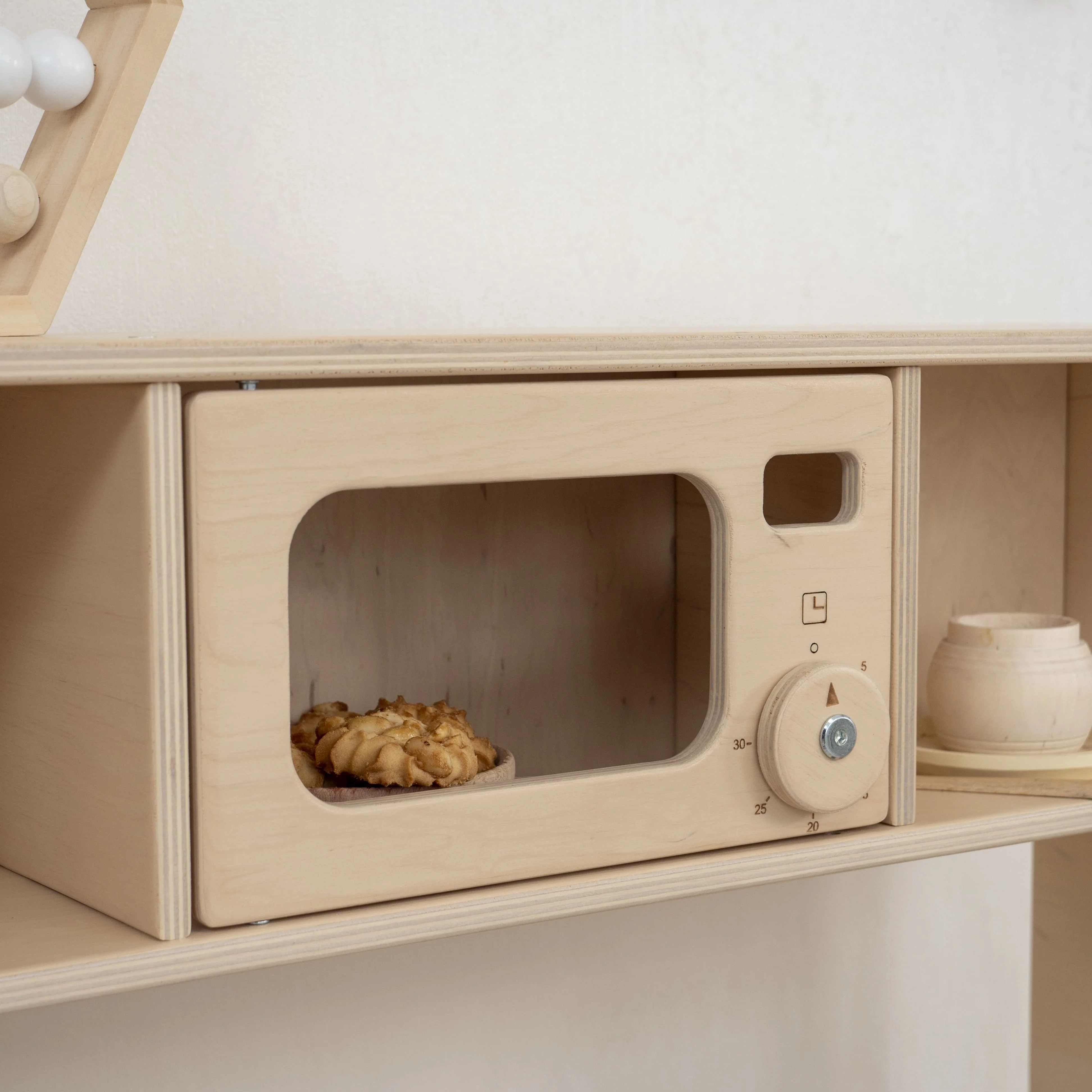 Montessori Play Kitchen - Image 7