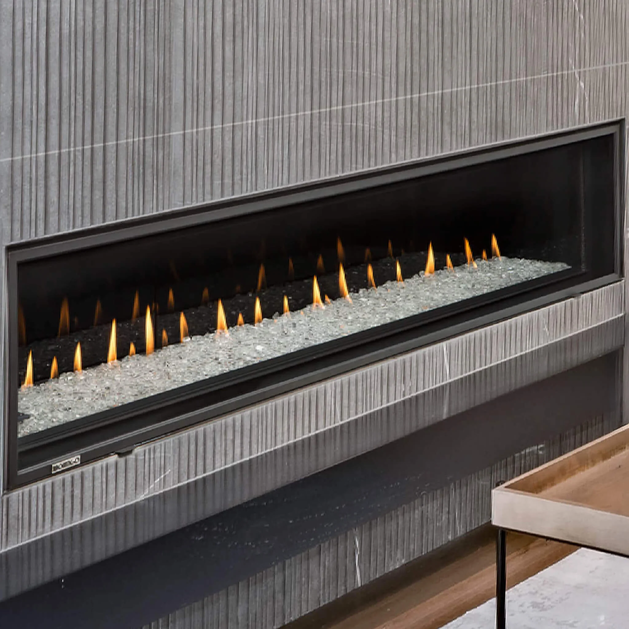 Montigo DelRay Full Load Direct Vent Linear Natural Gas Fireplace With Remote Controlled Fans [DRL36/48/7213NI-2] (SAK56384) - Image 2
