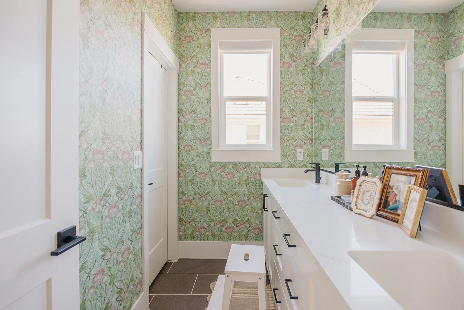 Morris Wallpaper by Aynsley Ovard x Bloomery Decor - Image 10