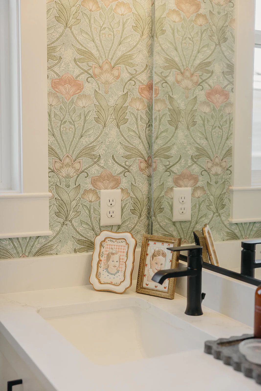 Morris Wallpaper by Aynsley Ovard x Bloomery Decor - Image 7