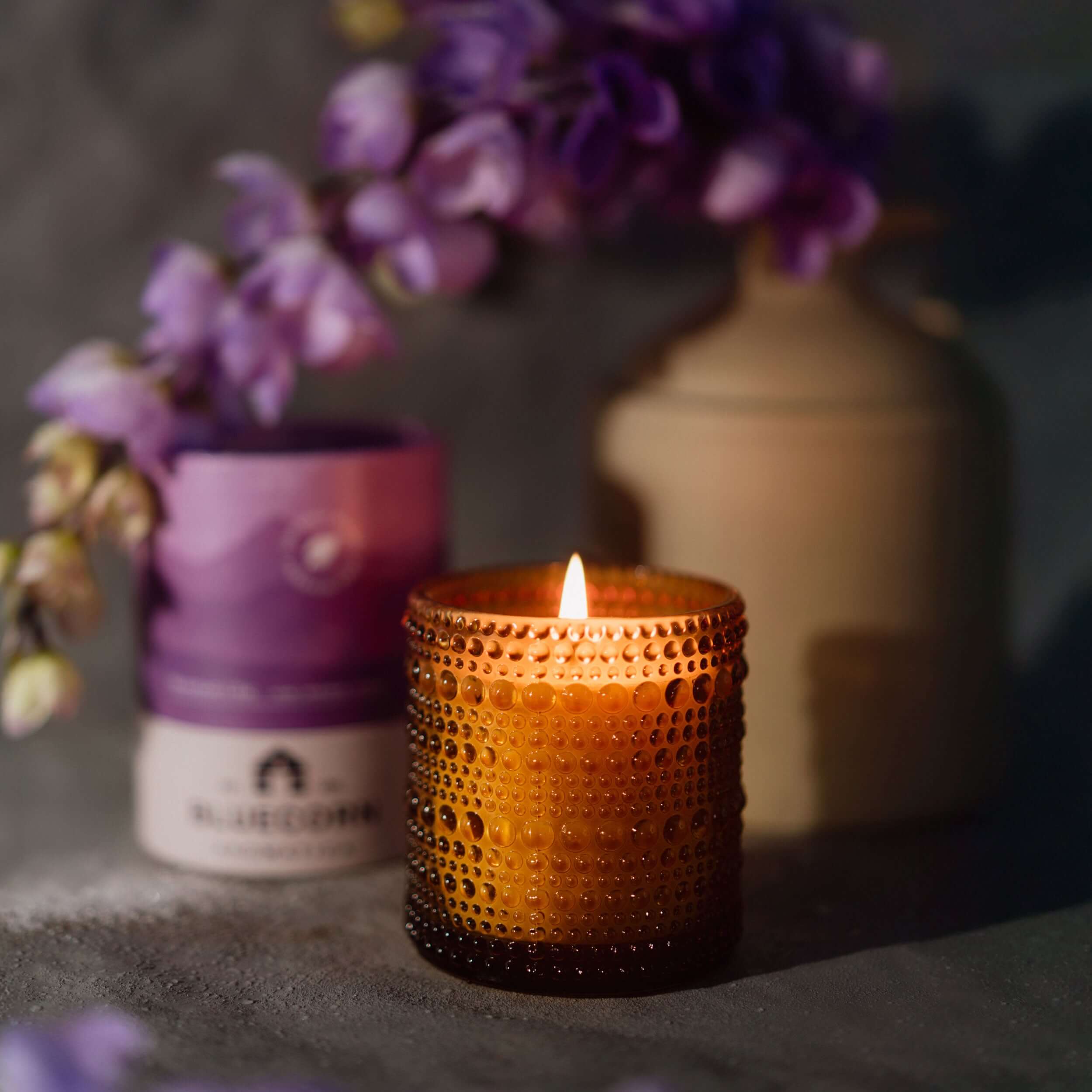 Mountain Lilac Scented Candle - Aromática - Image 2