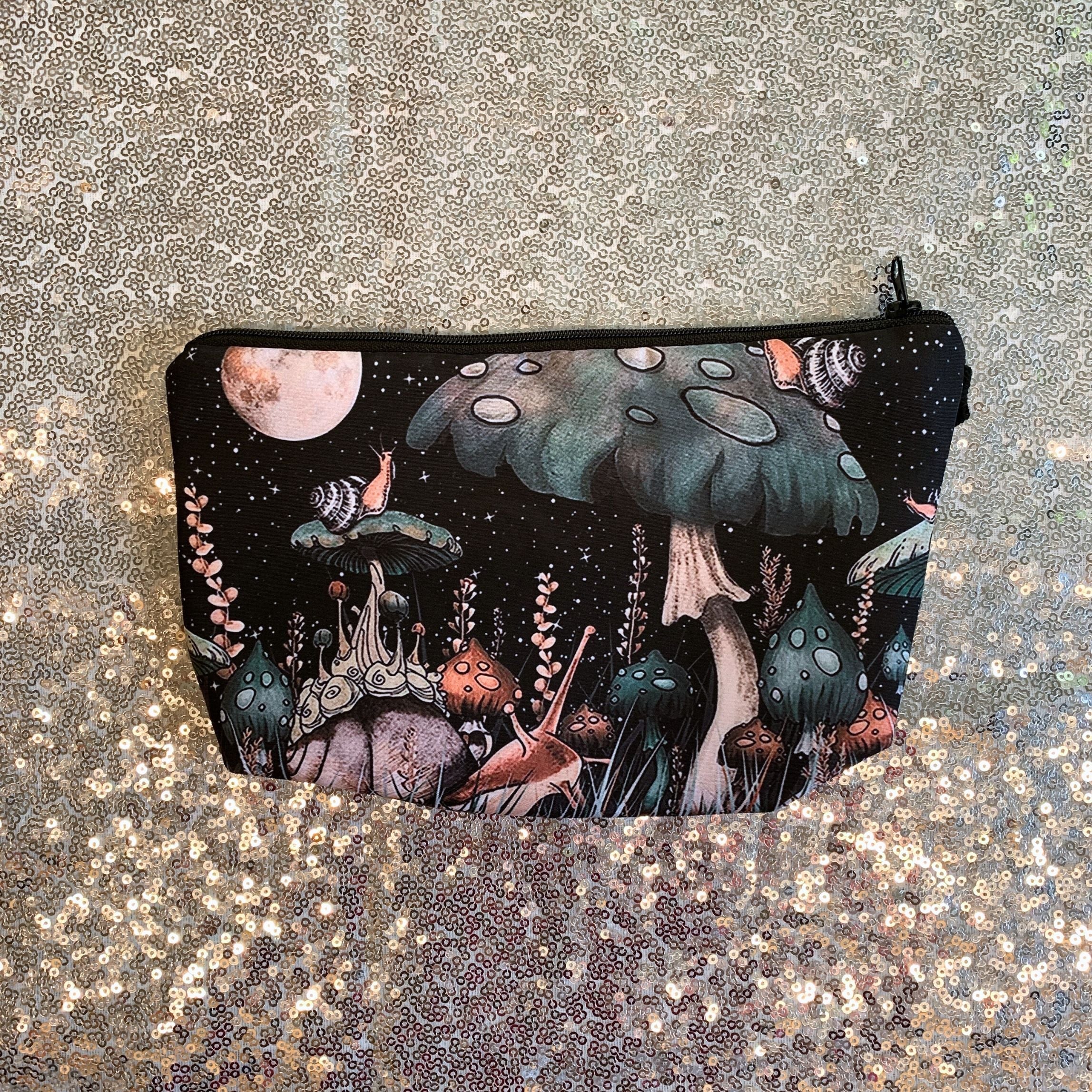Mushroom Forest Padded Cosmetics Bag Zipper | Makeup Pouch with Inner Pocket | Travel Toiletry Bag - Image 3