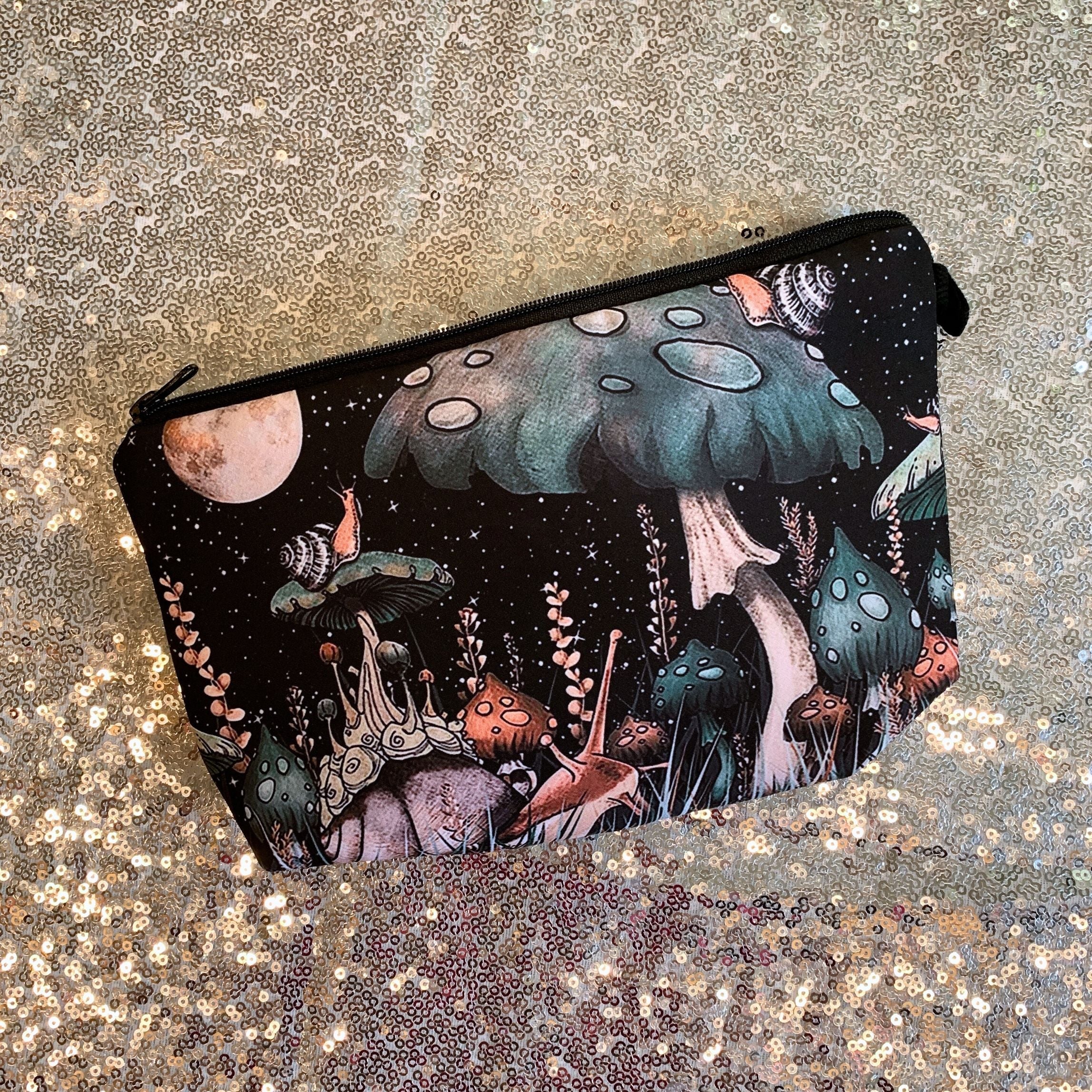 Mushroom Forest Padded Cosmetics Bag Zipper | Makeup Pouch with Inner Pocket | Travel Toiletry Bag - Image 4