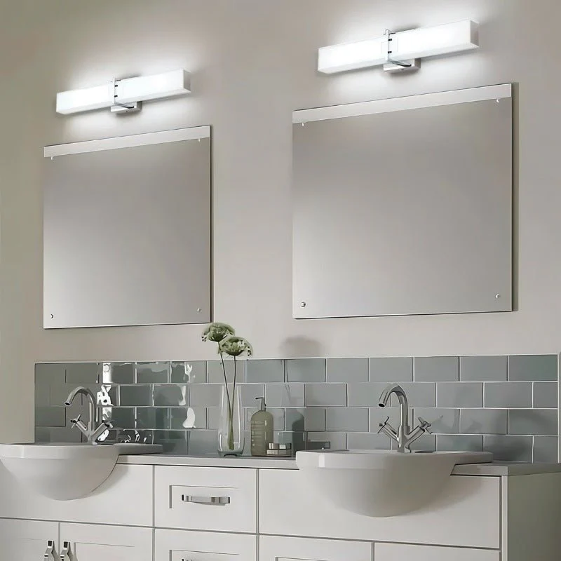 Naplo Wall Lamp - Image 5
