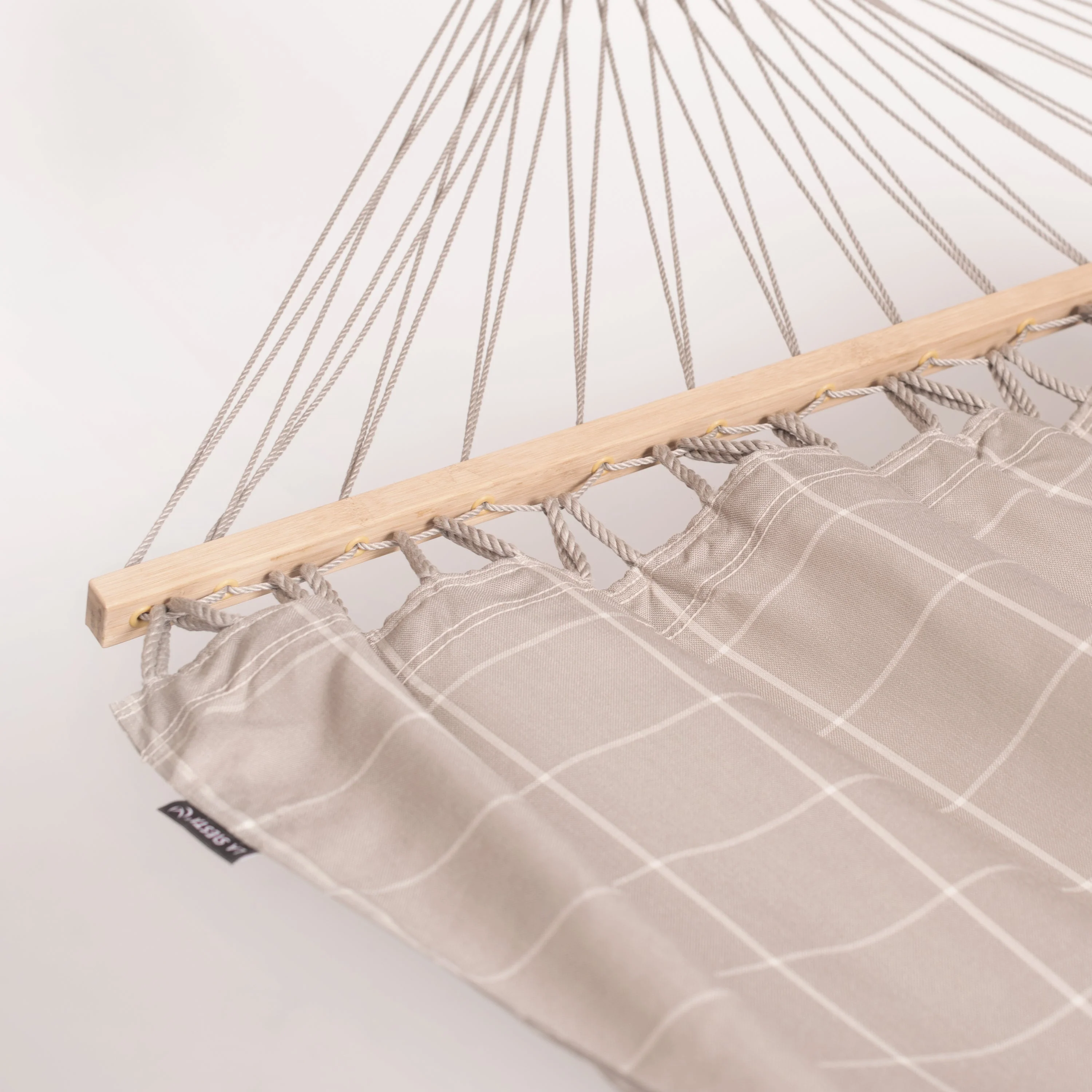 Nautico Cool Grey Outdoor R Almond - Weather-Resistant Double Spreader Bar Hammock with Powder Coated Steel Stand - Image 4