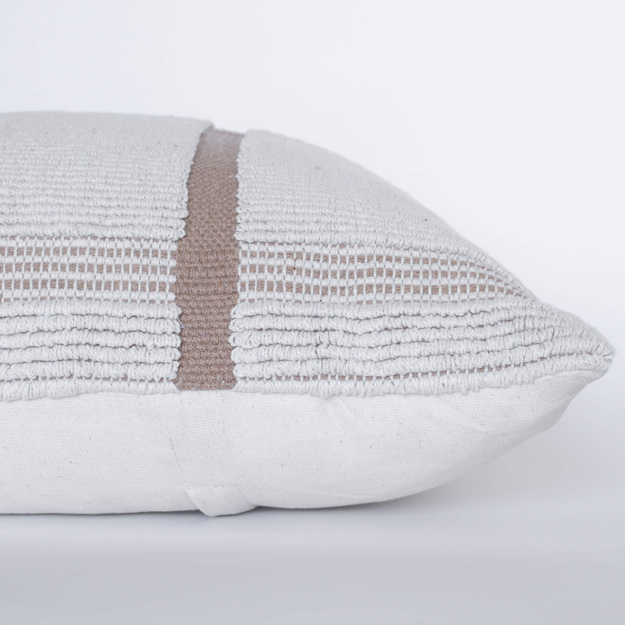 Neuquen Handwoven Pillow Cover | Lumbar - Image 7