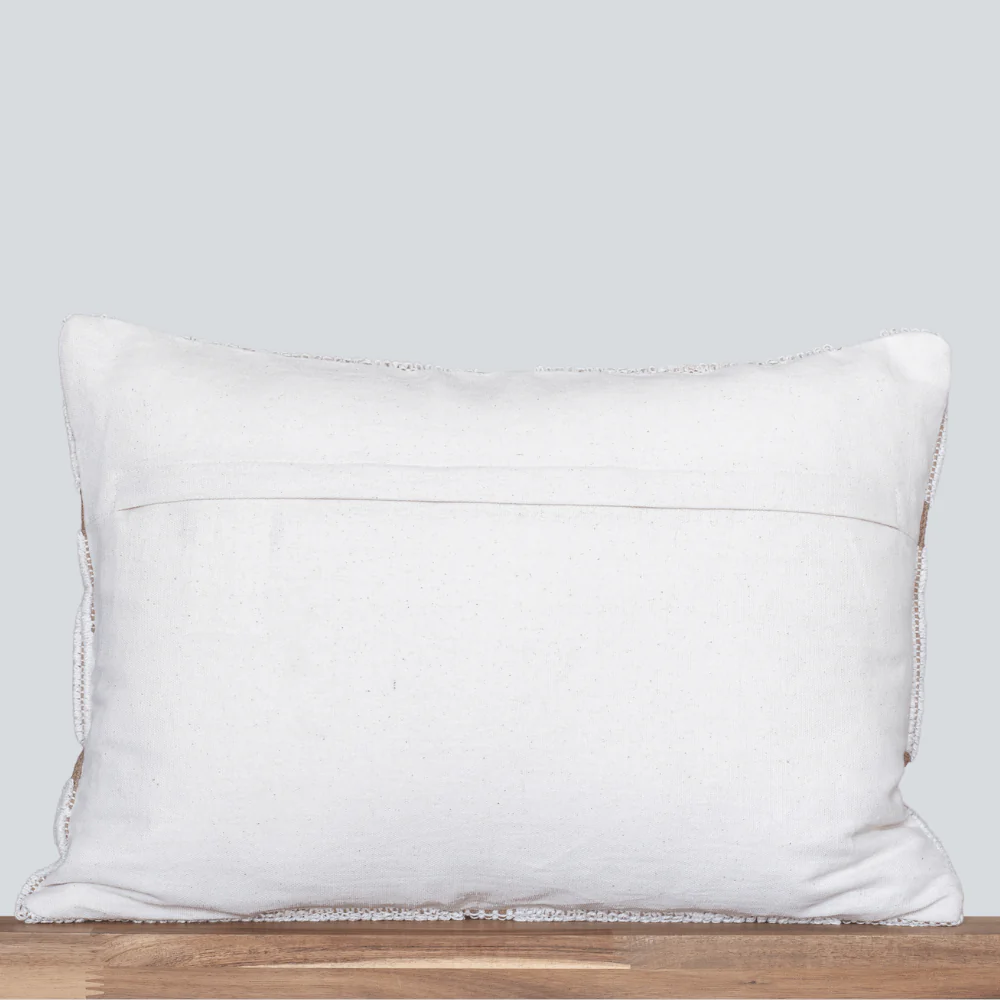 Neuquen Handwoven Pillow Cover | Lumbar - Image 9