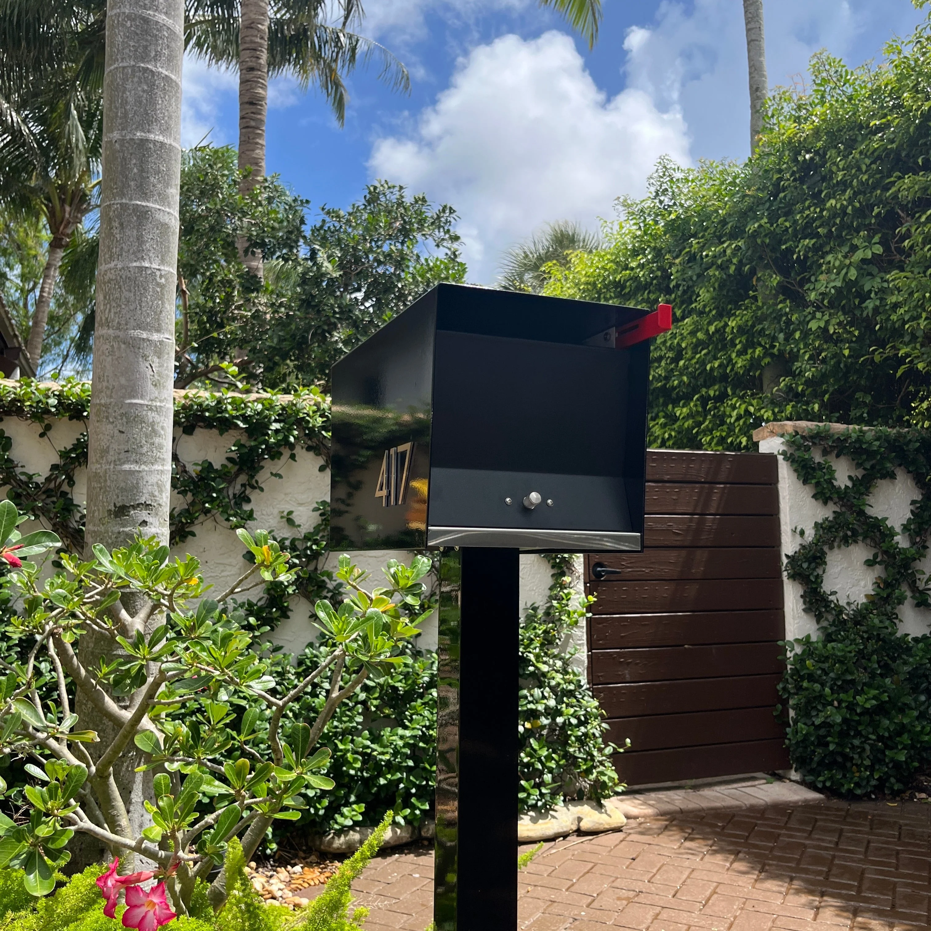 NEW!!!! QUICK SHIP UptownBox in JET BLACK on BLACK - Modern Mailbox - Image 13