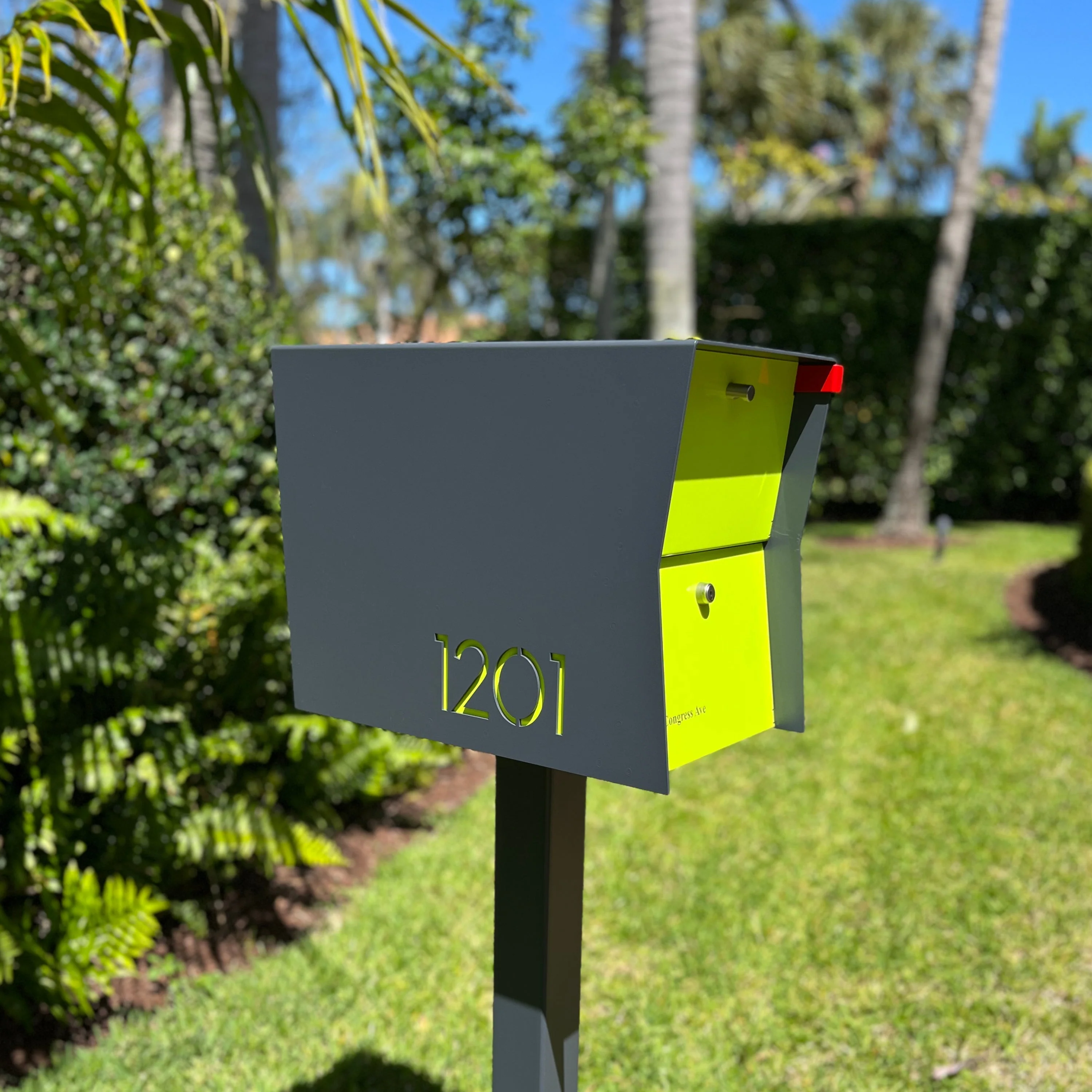 NEW! The Retrobox Locking Package Dropbox in GRAY- Modern Mailbox - Image 20